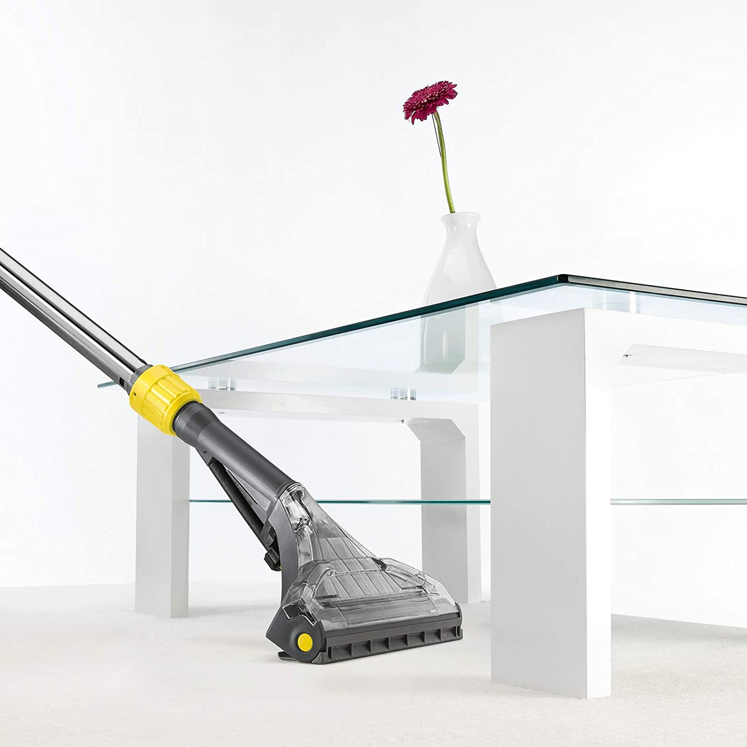 Squirrel Hire Karcher Puzzi 30/4 Carpet & Upholstery Cleaner