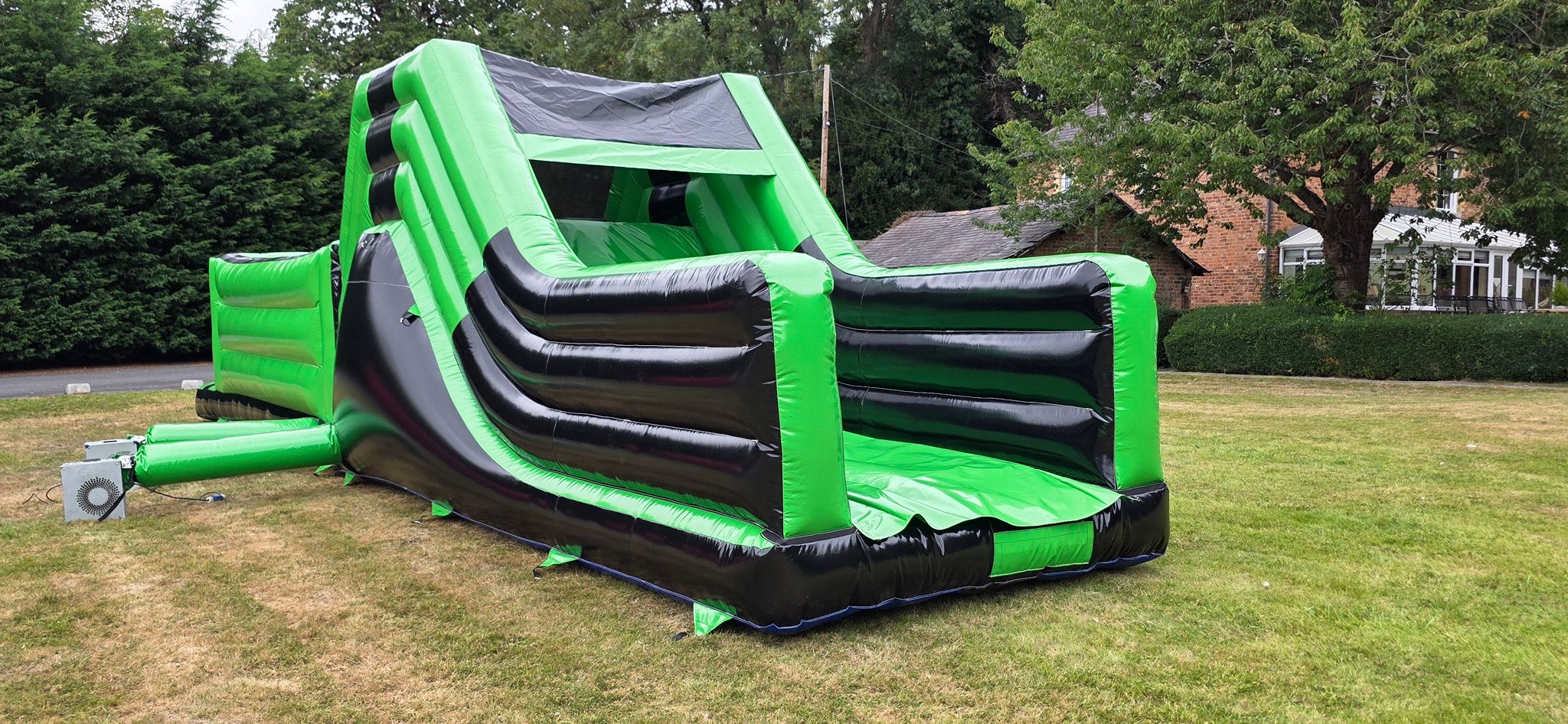 Obstacle Courses - Bouncy Castle Hire in Rhyl | GJD leisure
