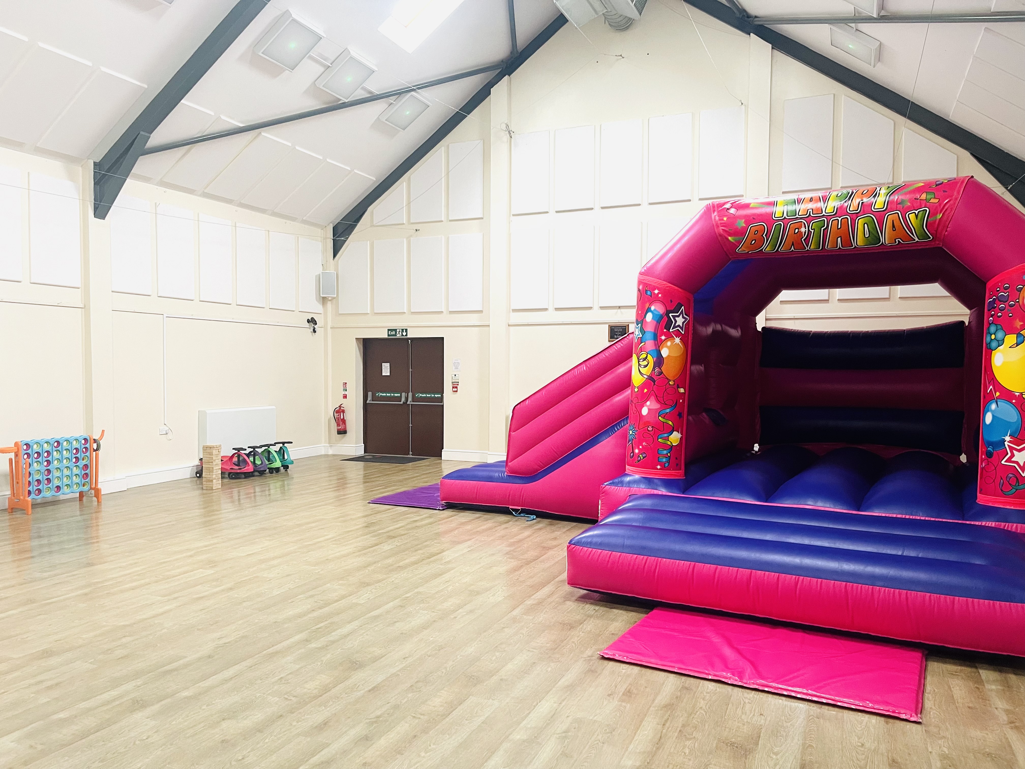 Comby Bouncy Castles in Bicester | Fun with Slides for Any Event