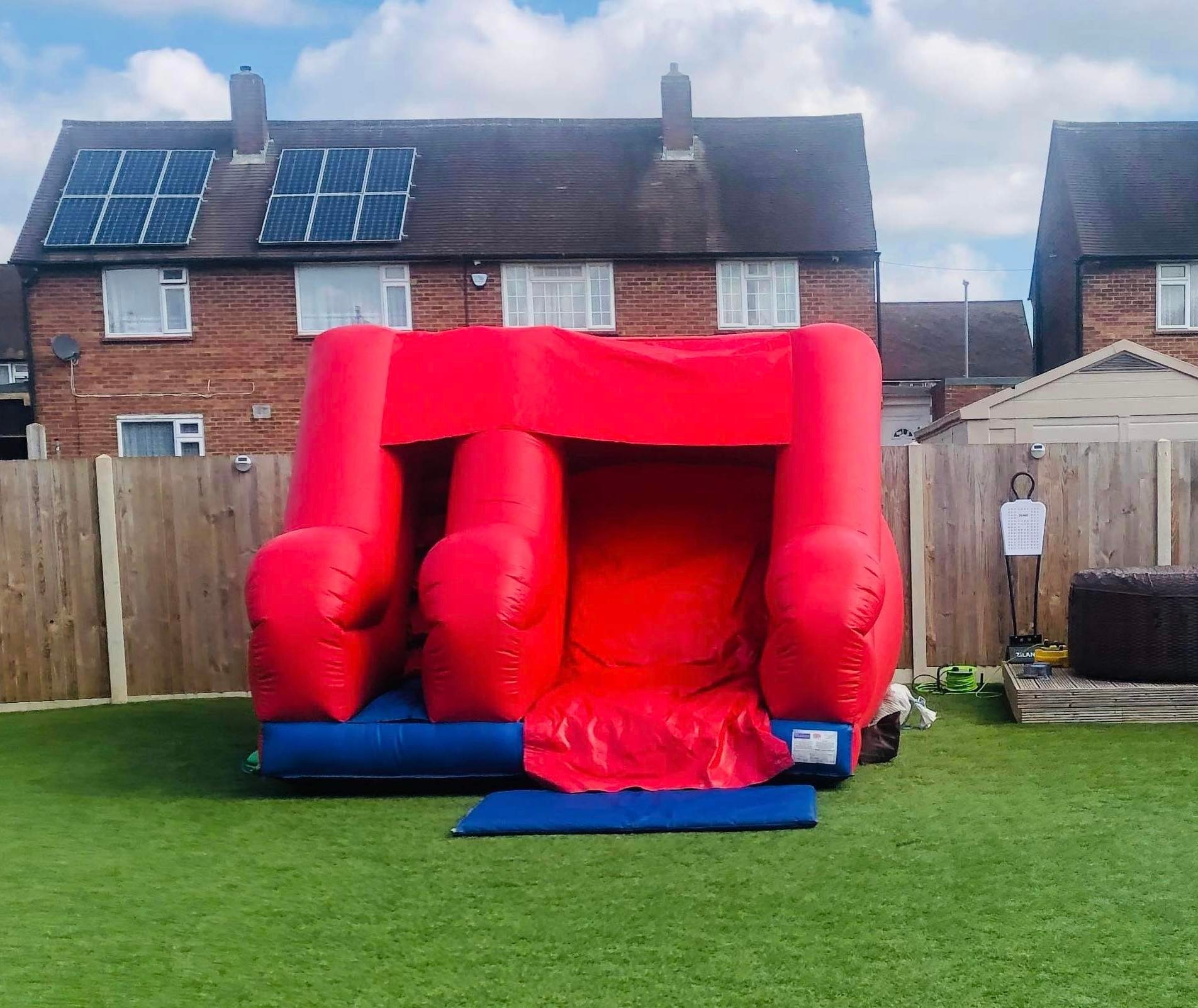Inflatable Slides Bouncy Castle Hire in Milton Keynes