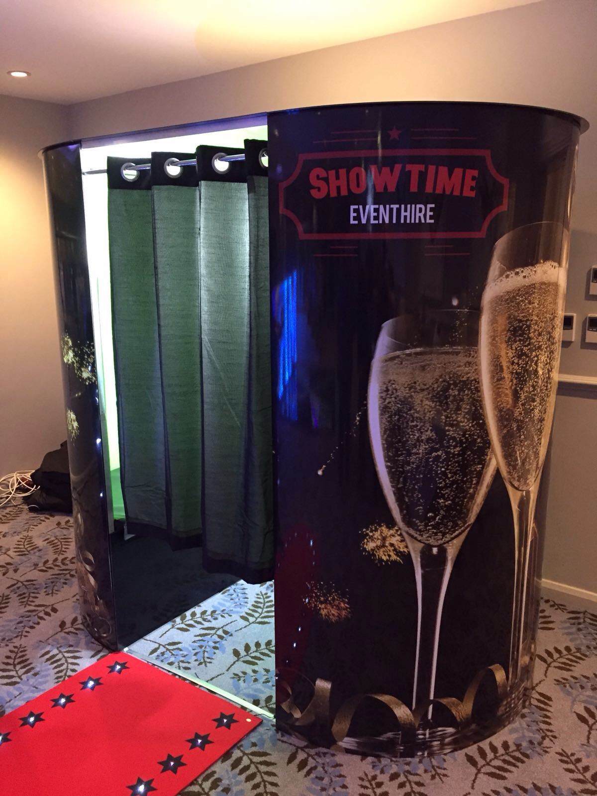 Dance floors + Booth Bouncy castle hire in Gloucester, Cheltenham, Stroud, Tewkesbury