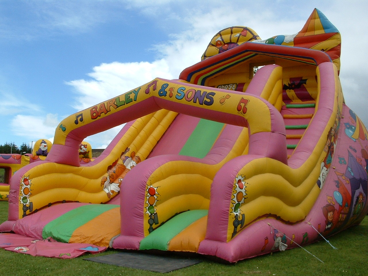 bouncy castle hire inishowen