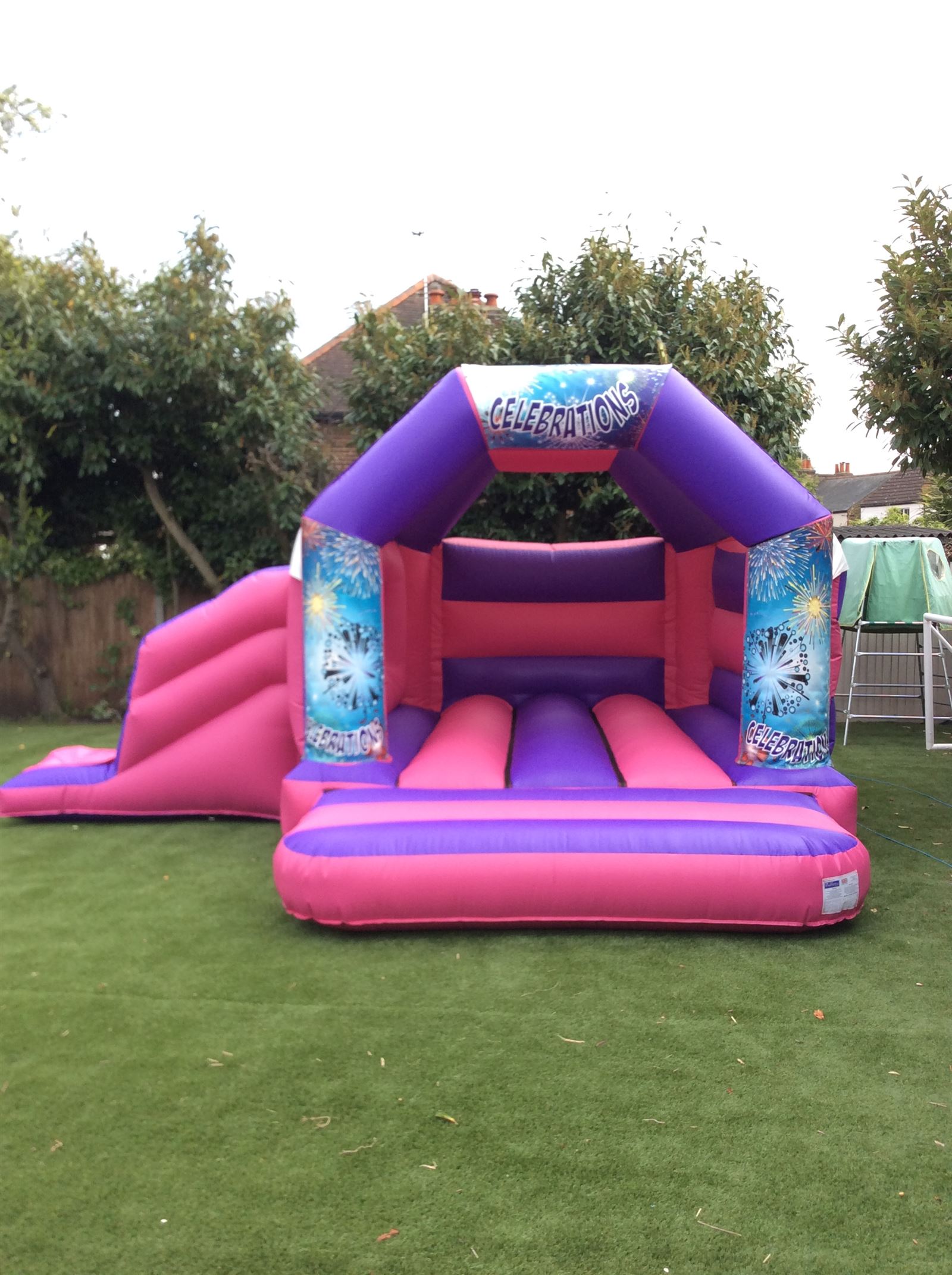 bouncy castle and soft play hire