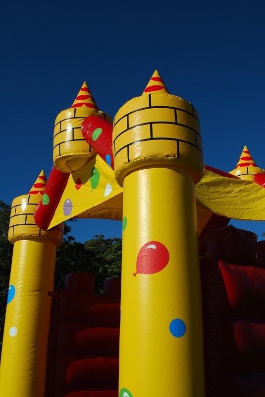 3x3 jumping castle hire