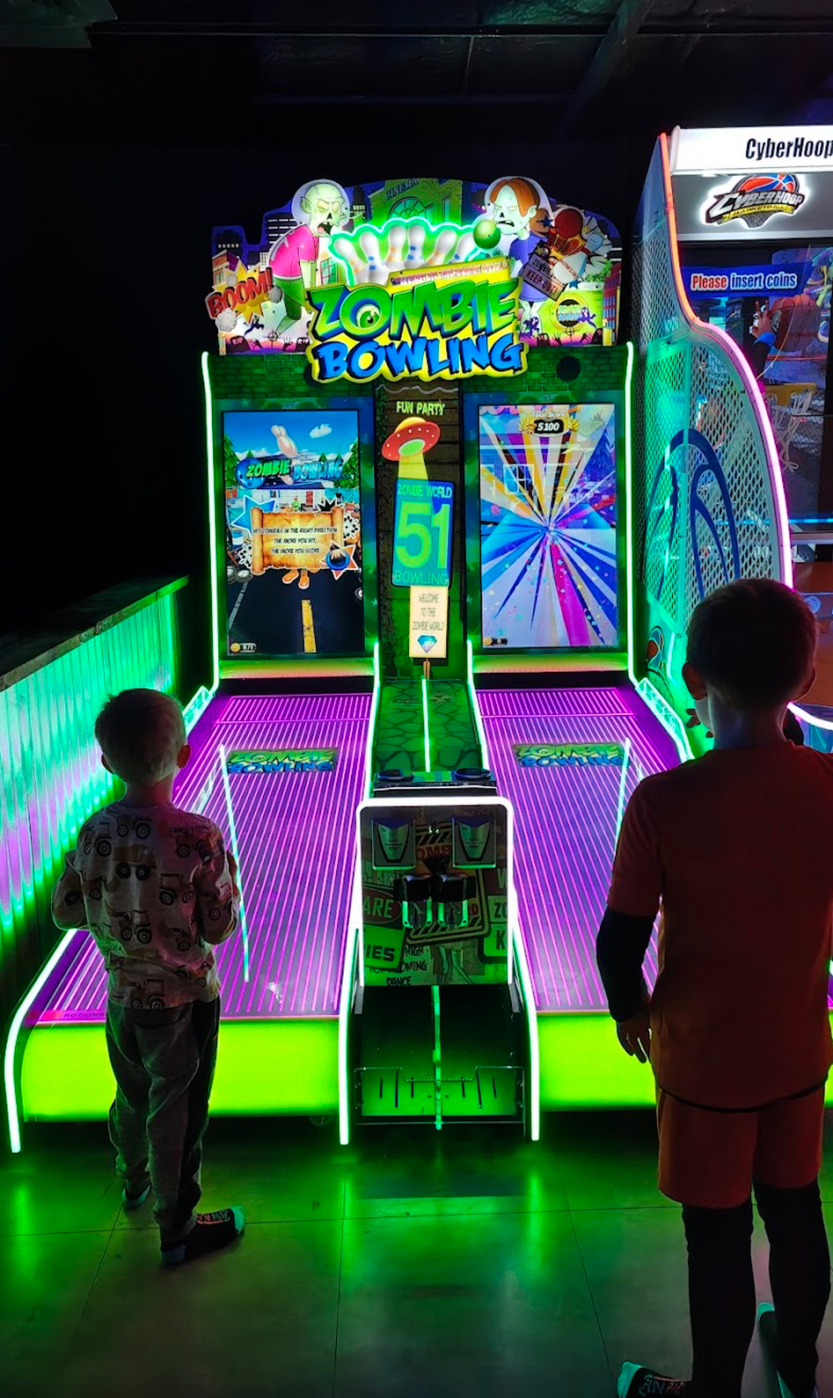 Split Arcade Basebot Profit Split Arcade Machine Hire | Nationwide Hire
