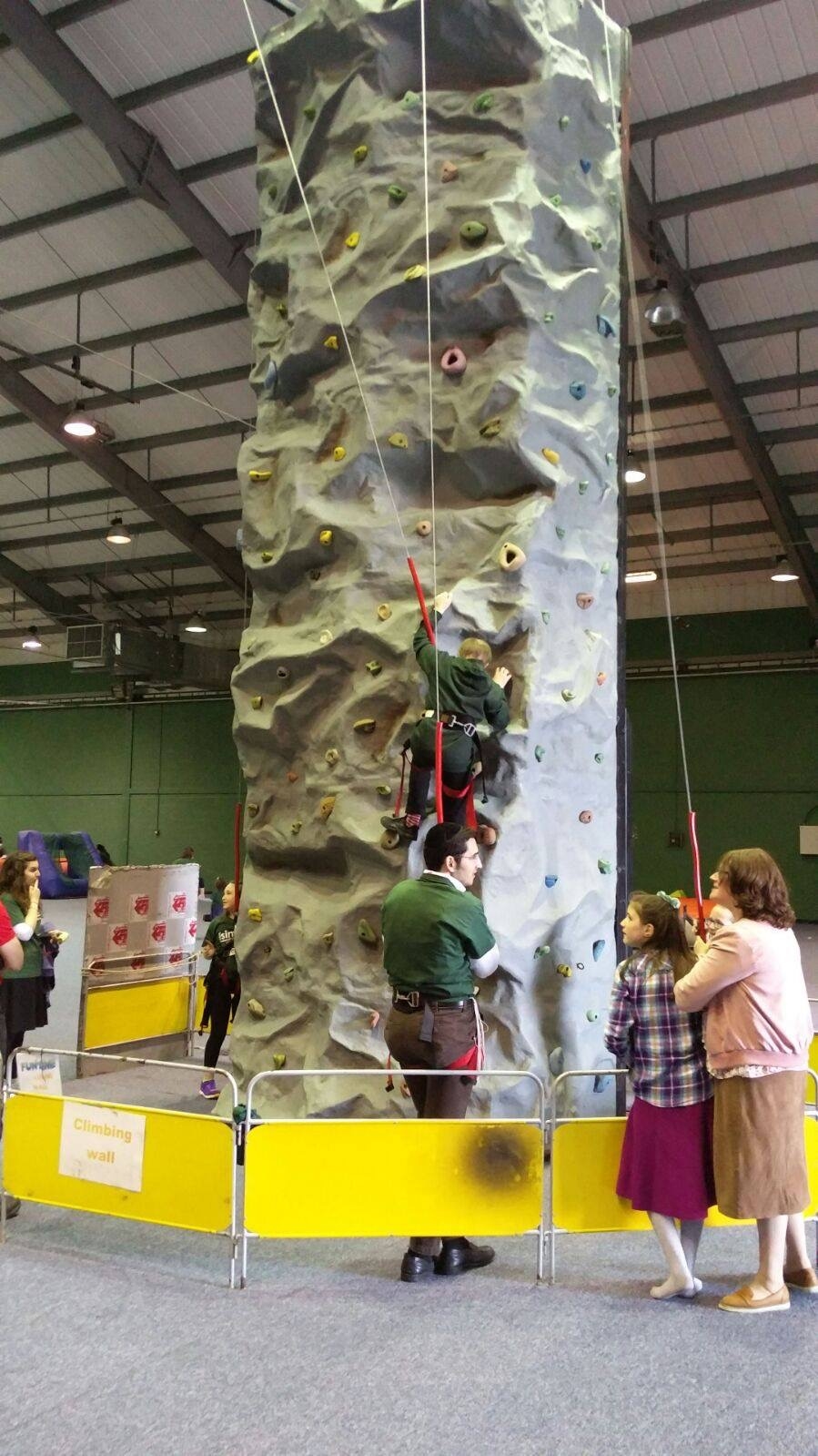 Climbing wall hire Bouncy Castle hire , Children's fairground rides , events in Witham & Essex