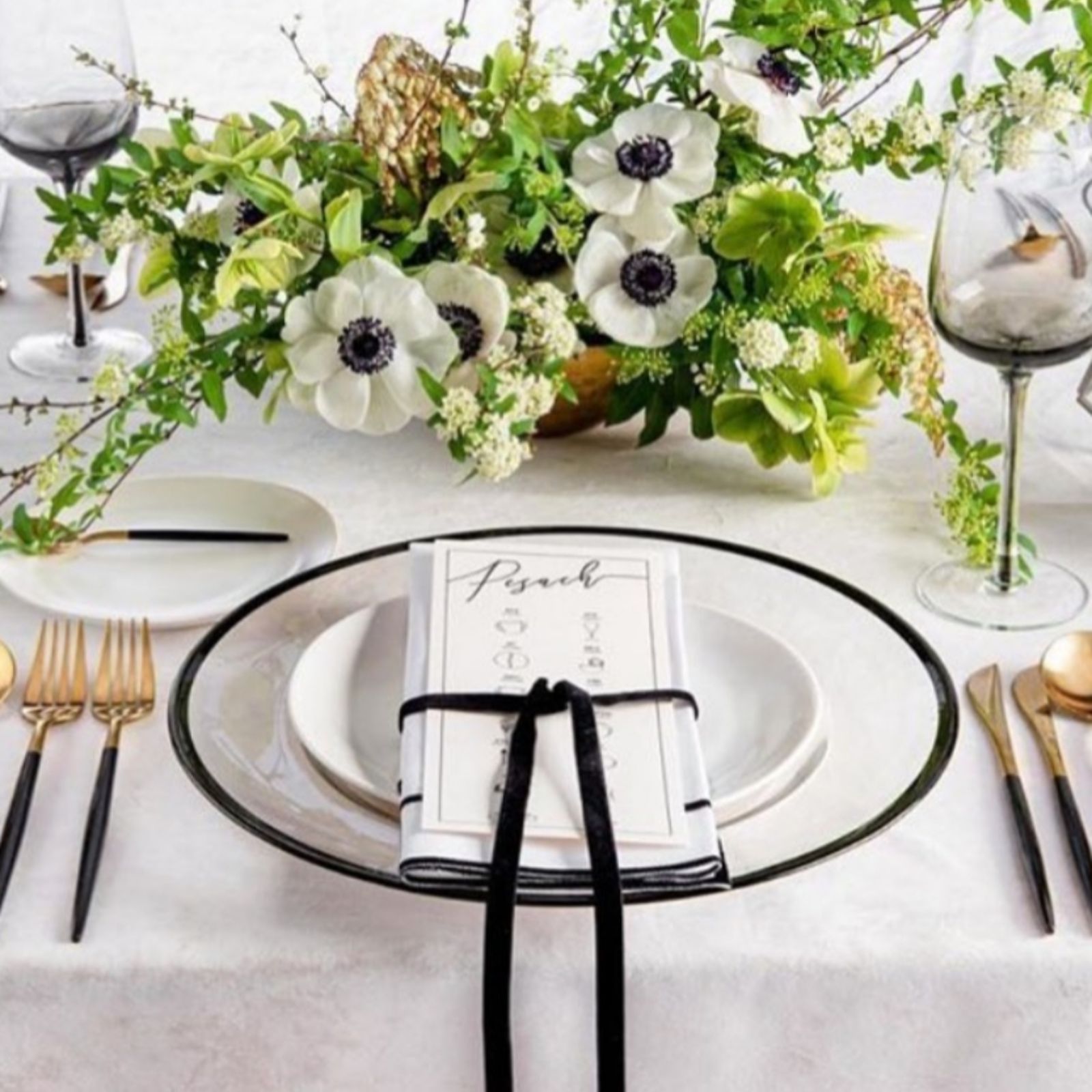 SoNSo Hires Bermuda Event Rental Placemats & Chargers