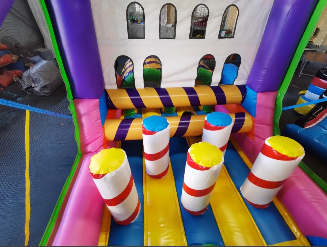 32FT Fun House Obstacle Best Specialize in Bounce Houses and Party Equipment Rentals service
