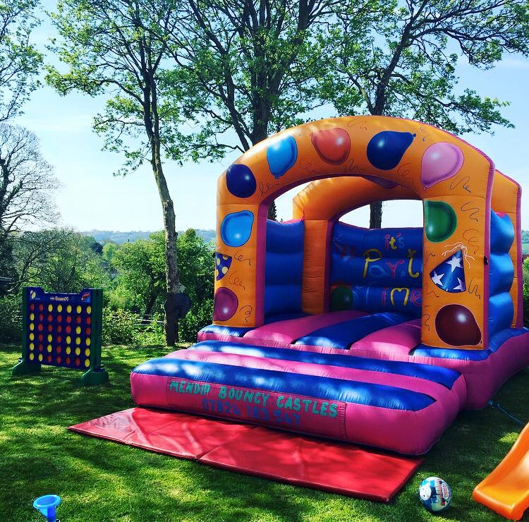 triangle bouncy castles