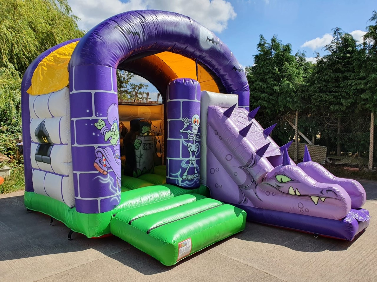 bouncy castle with slide to hire