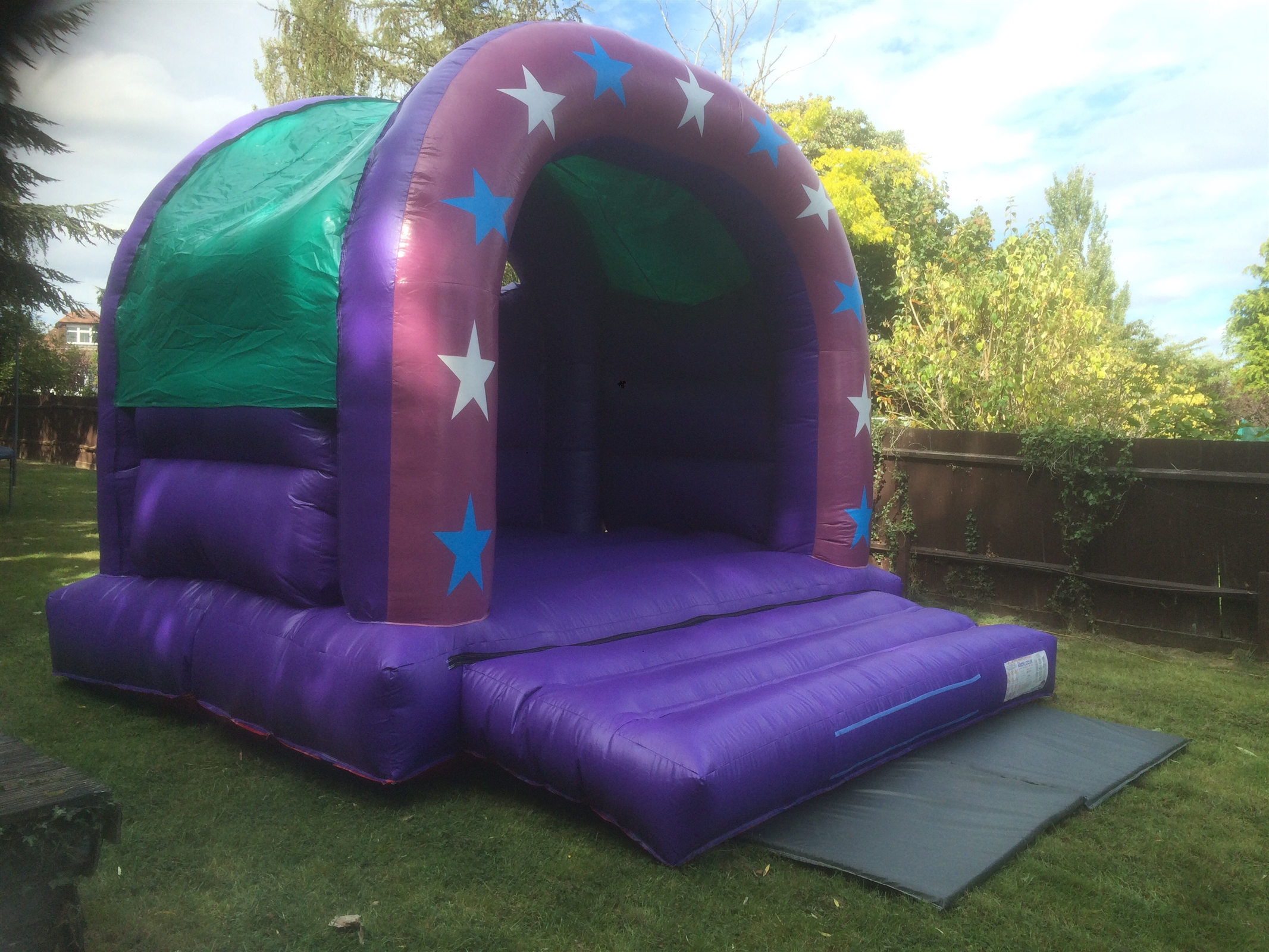 kidsplay bouncy castle