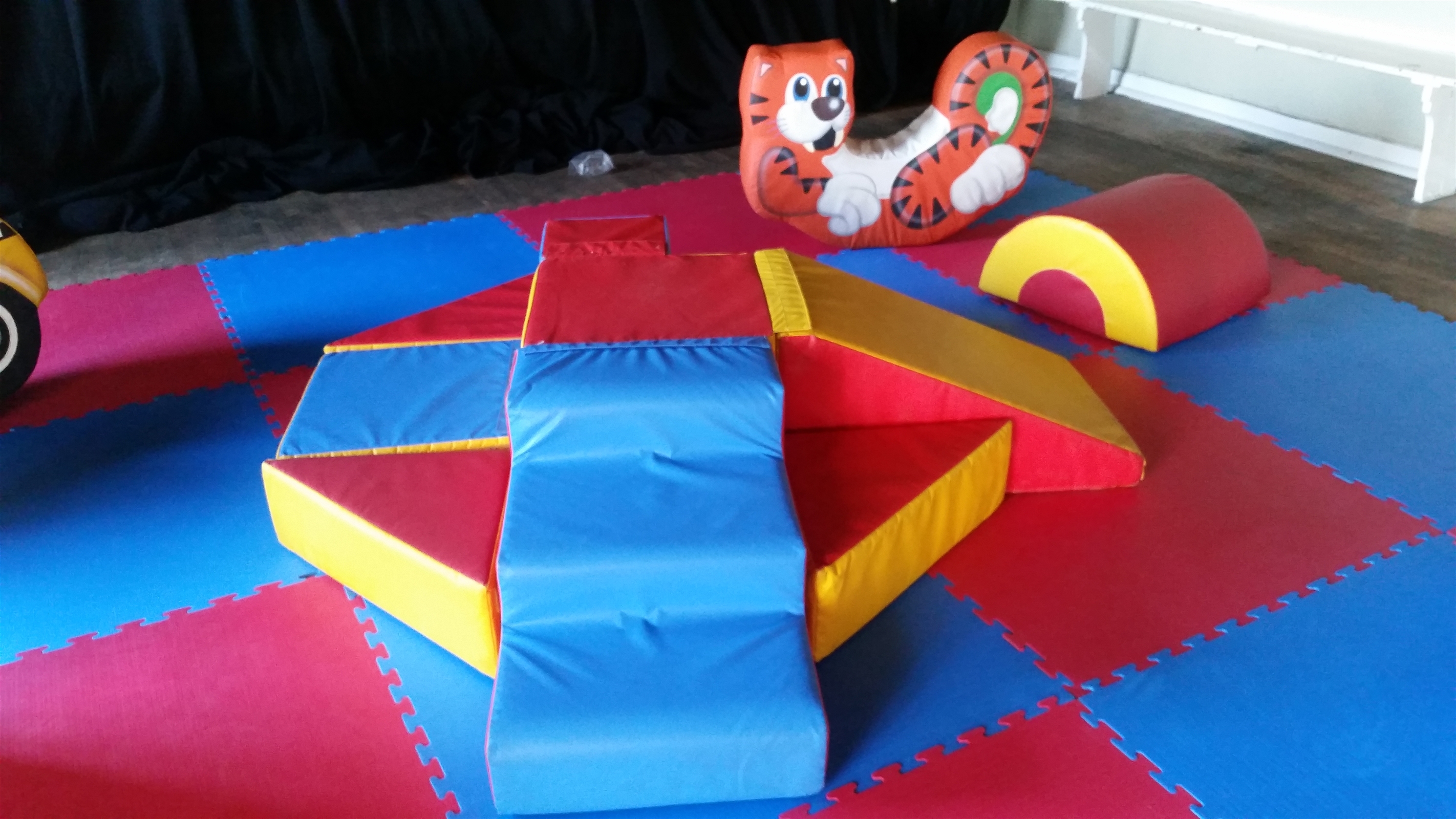 mobile-soft-play-hire-london