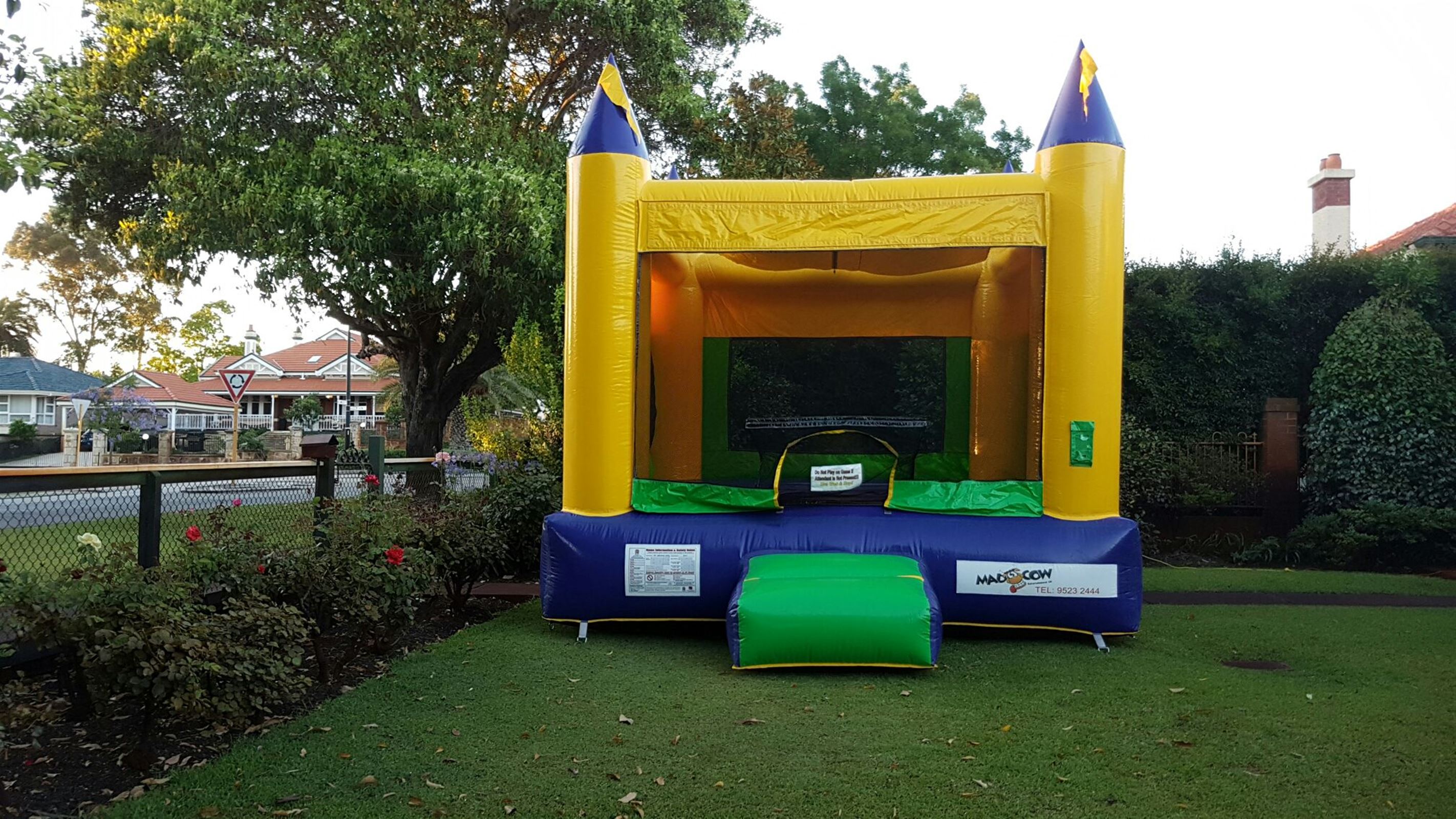 Bouncy Castle Hire Perth Bouncy Castles Perth Mad Cow