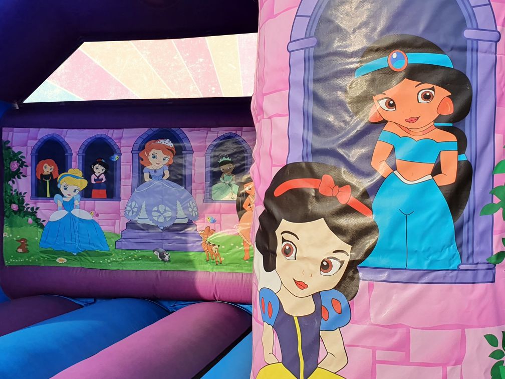 kidsplay bouncy castle