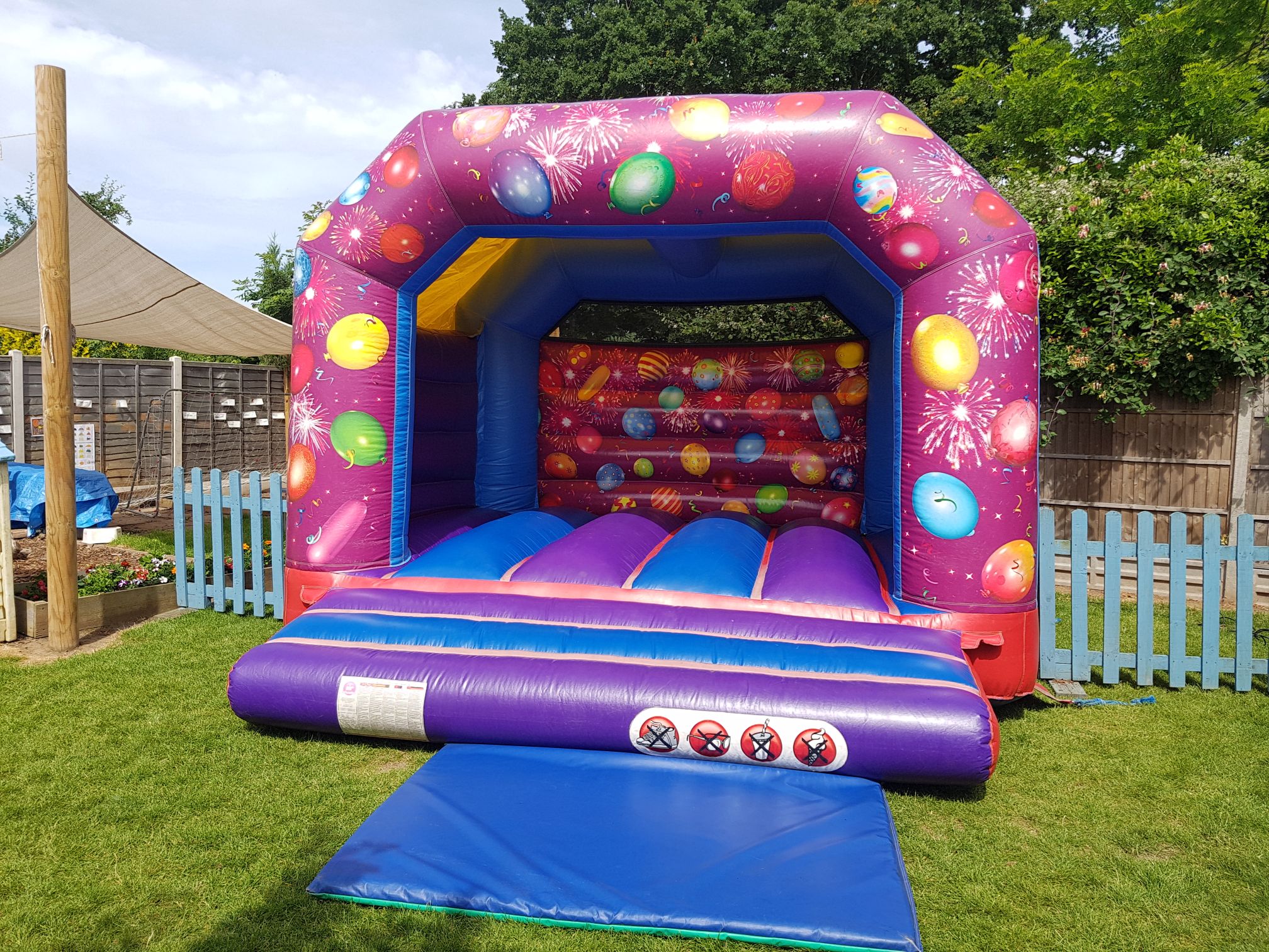 Balloon Bouncy Castle