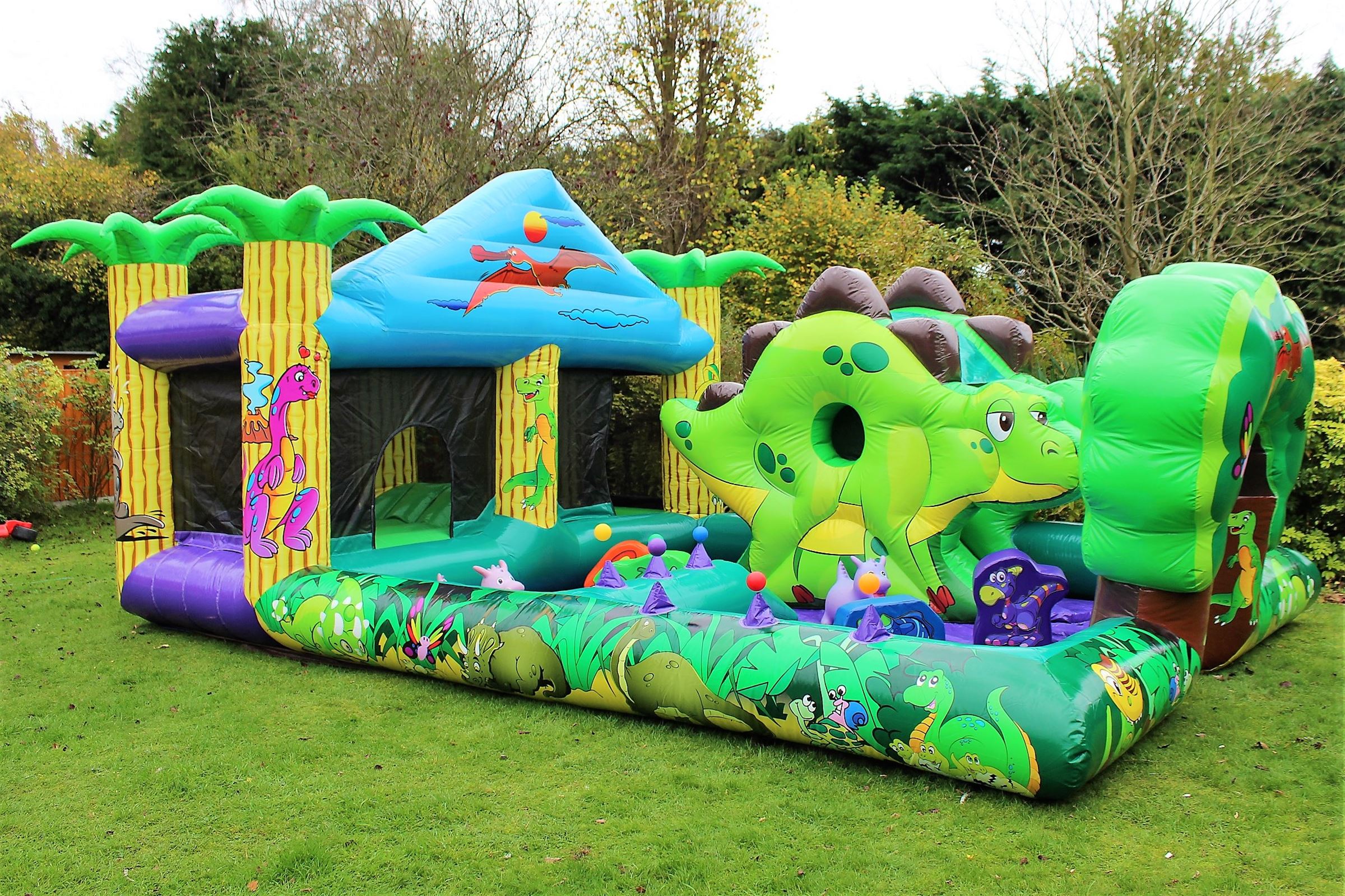 hire small bouncy castle