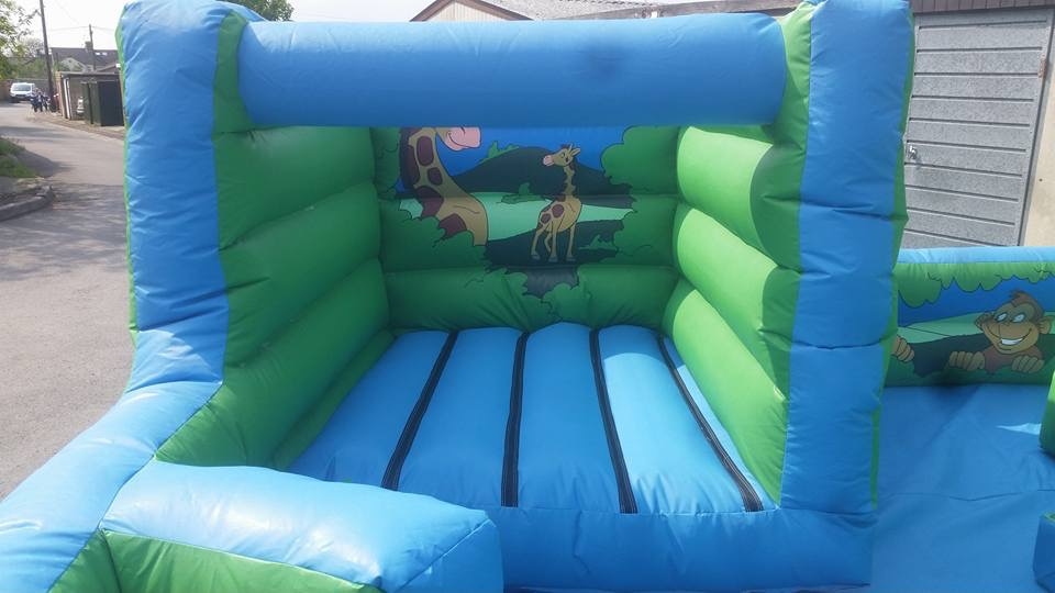 inflatable play park