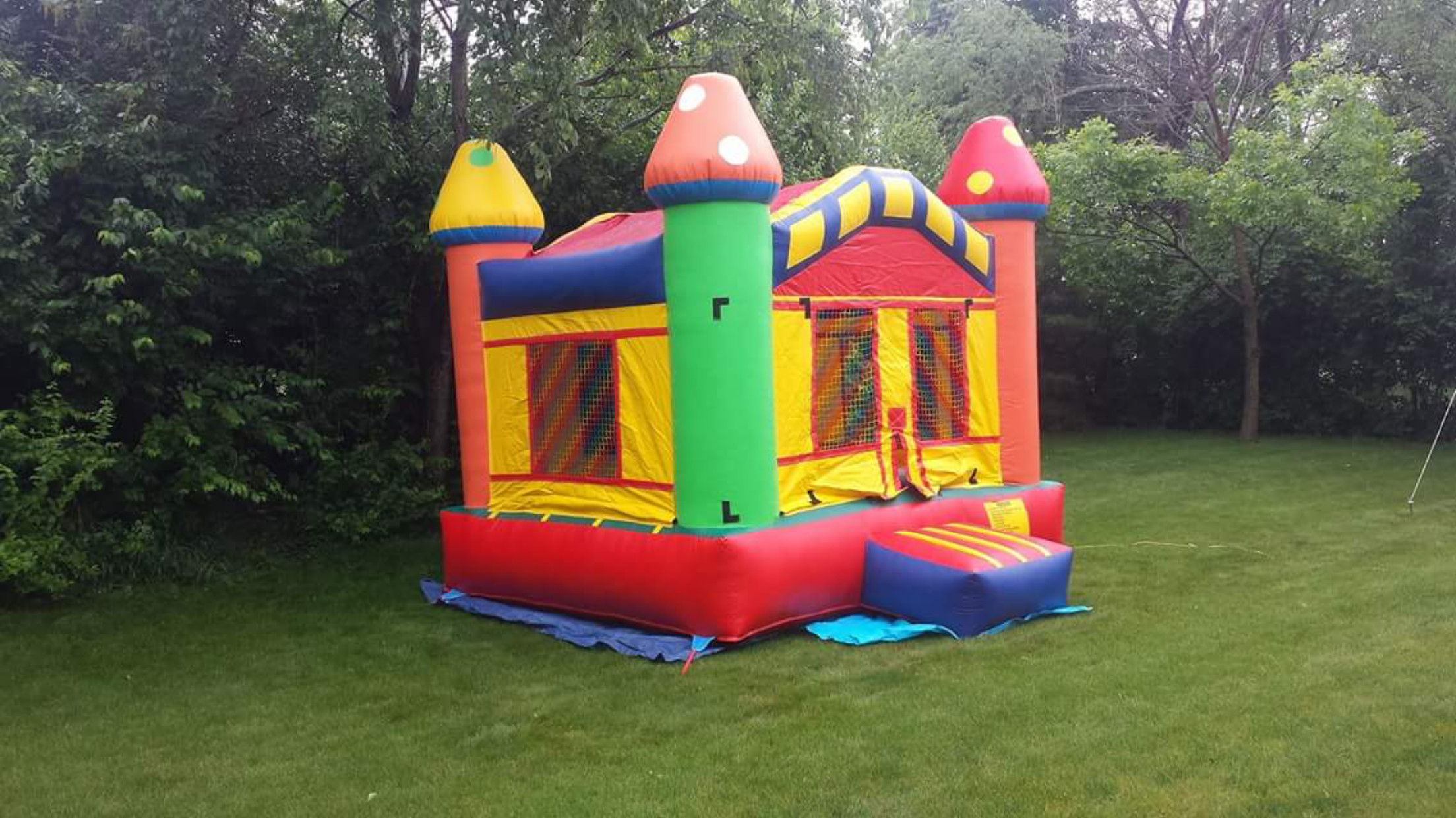 Bounce Houses - Hire in indianapolis | Indy Party Fiesta Rental