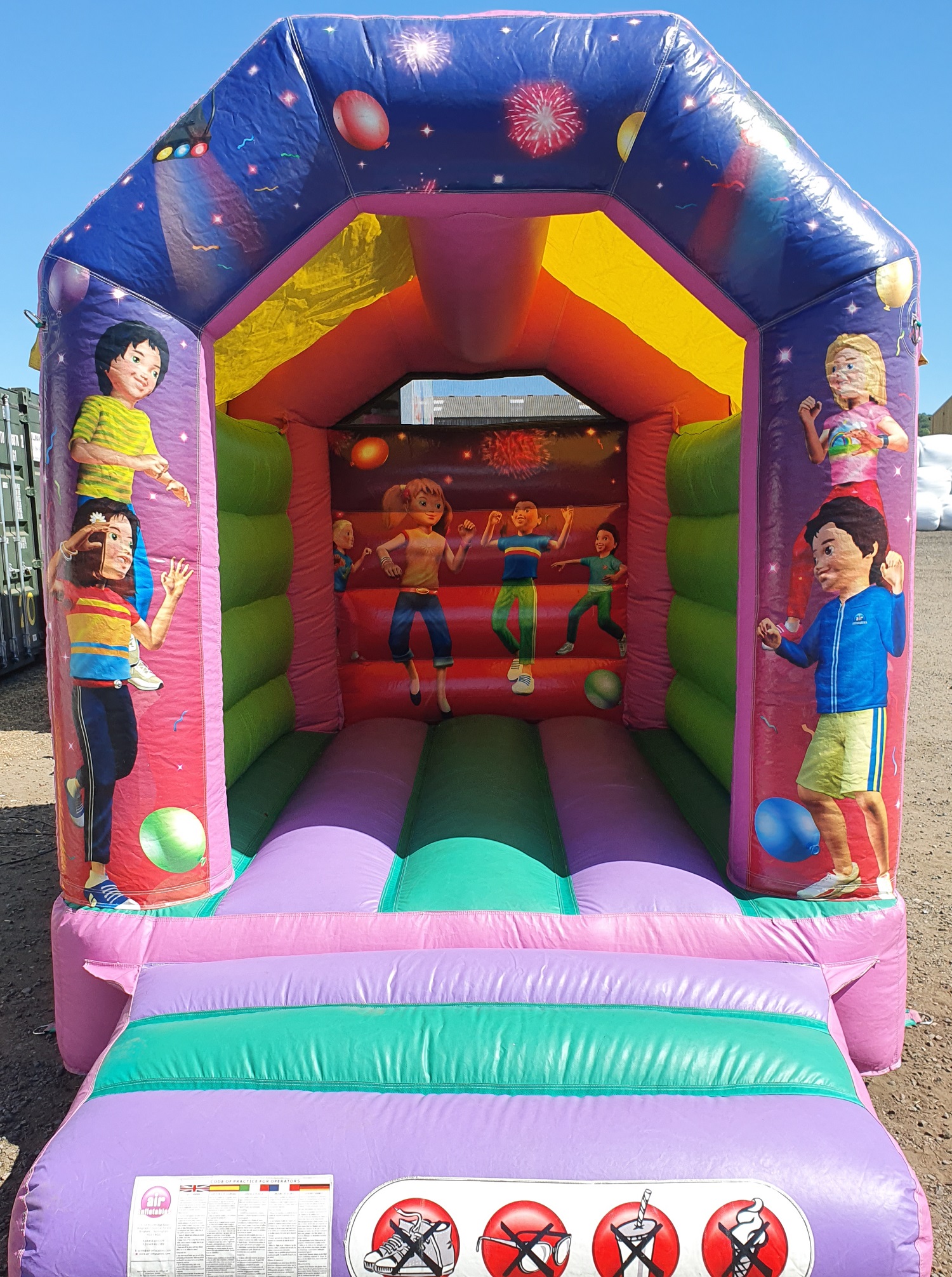 kidsplay bouncy castle