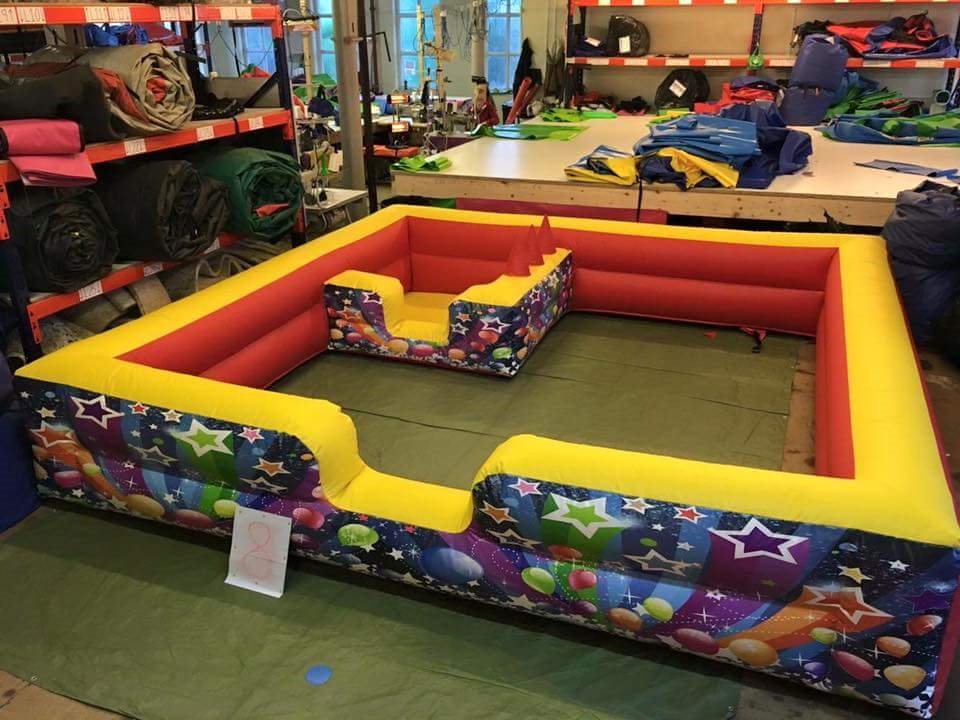 indoor inflatable castle