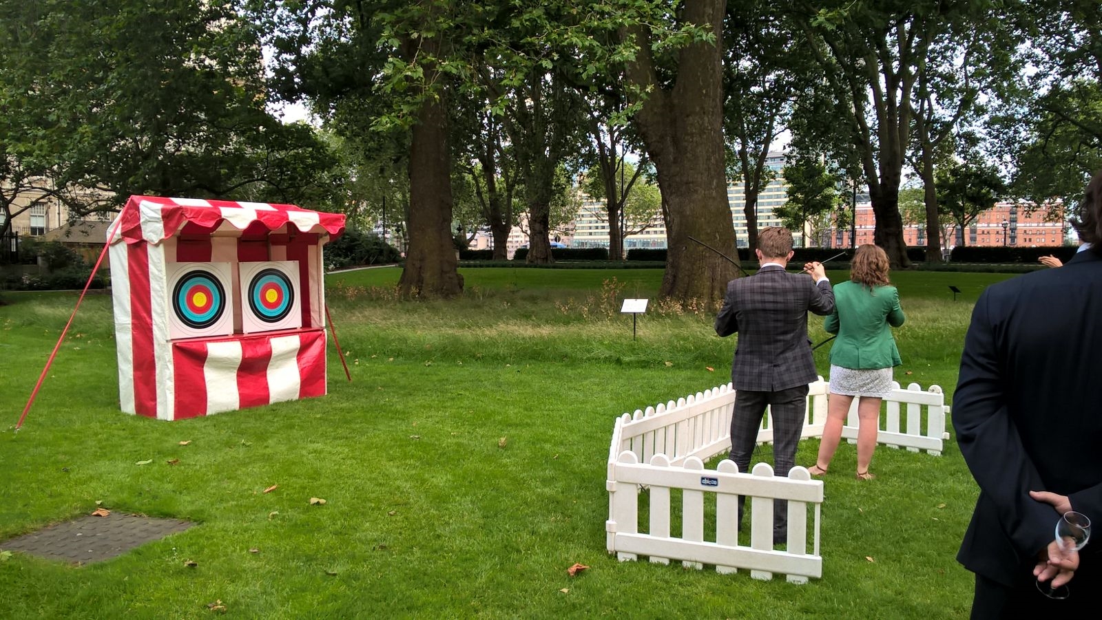 fairground-games-for-hire-side-stalls-for-rent-funfair-carnival-games