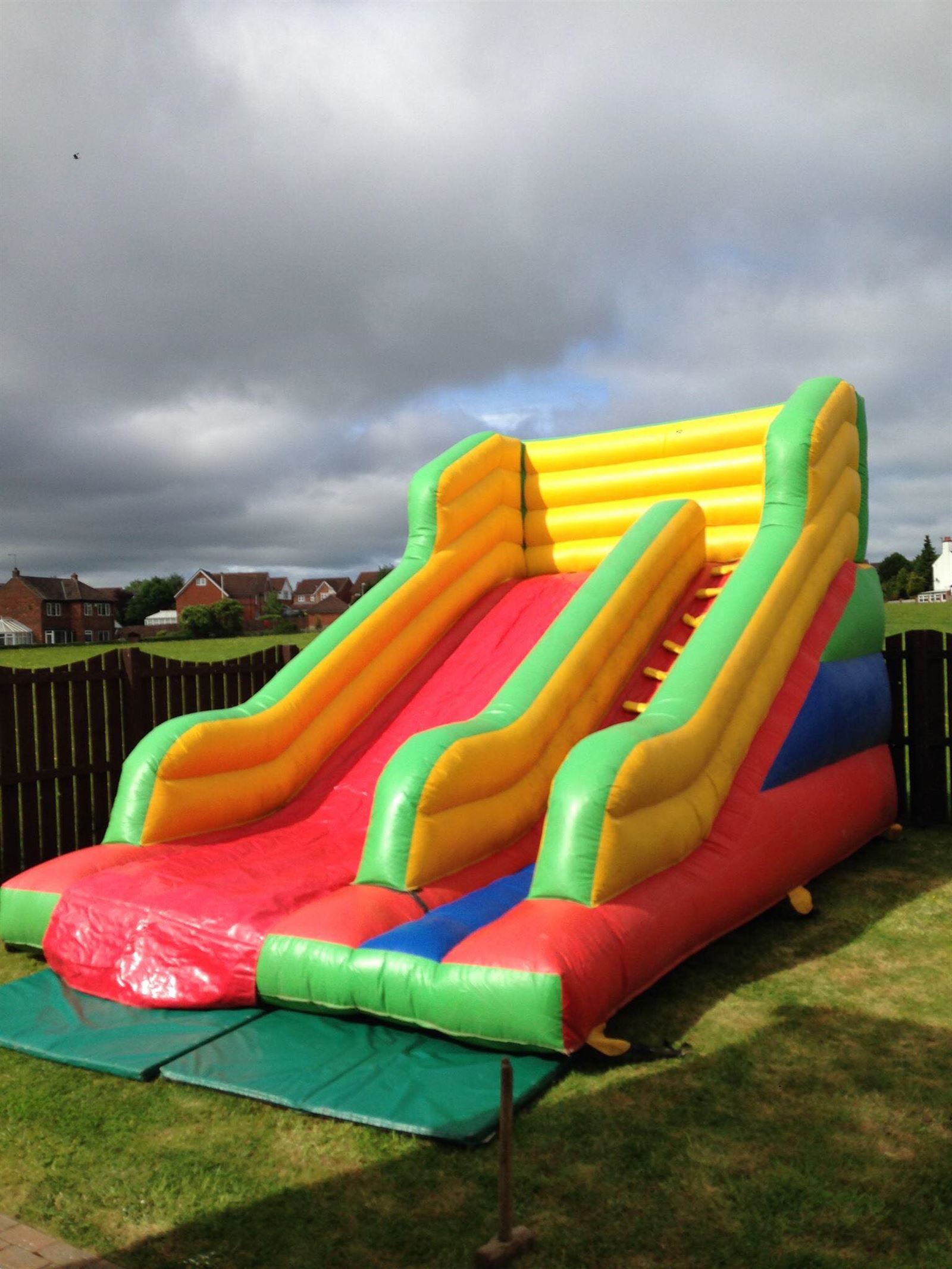 bouncy castle with slide to hire