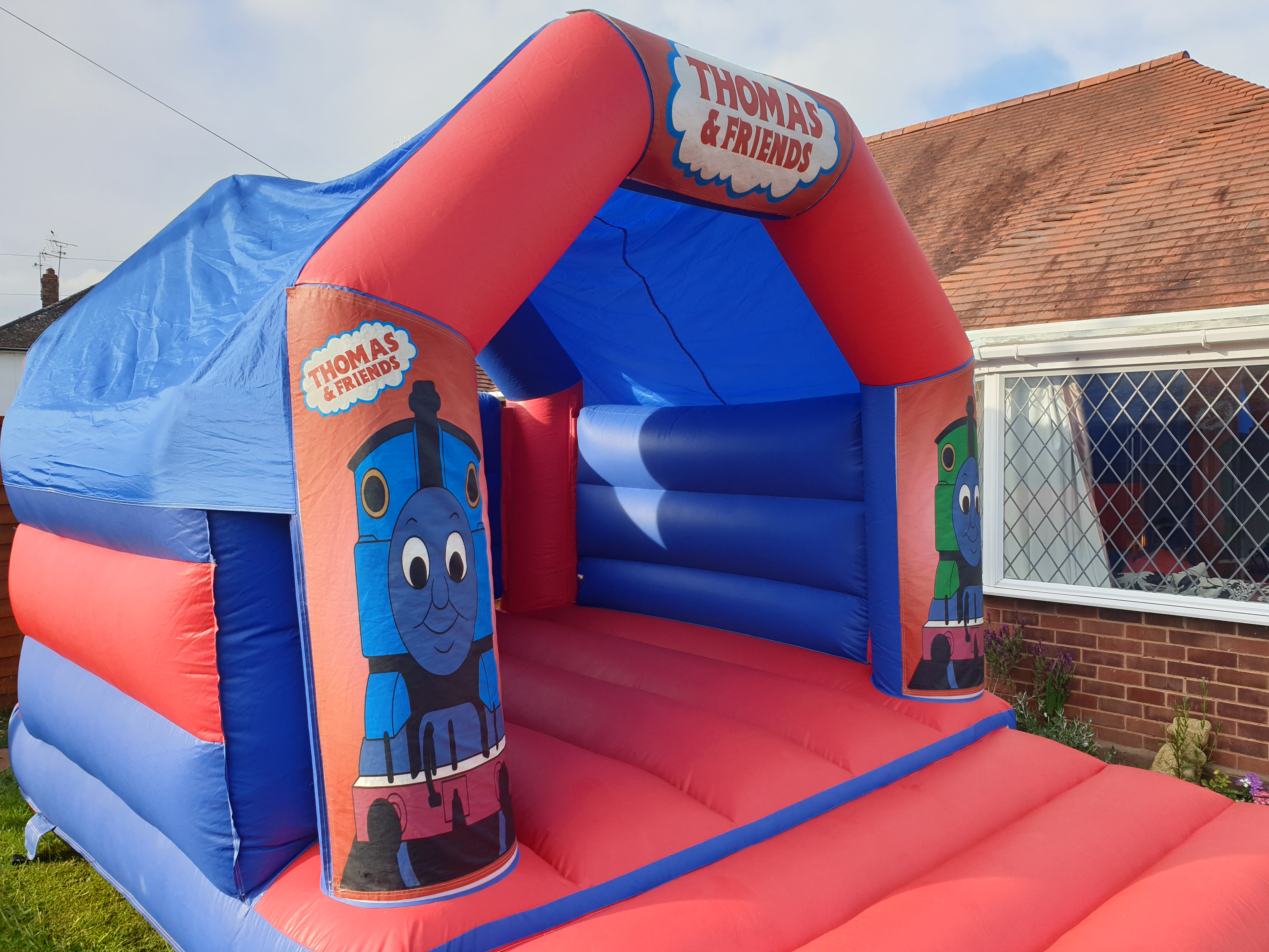 babys bouncy castle