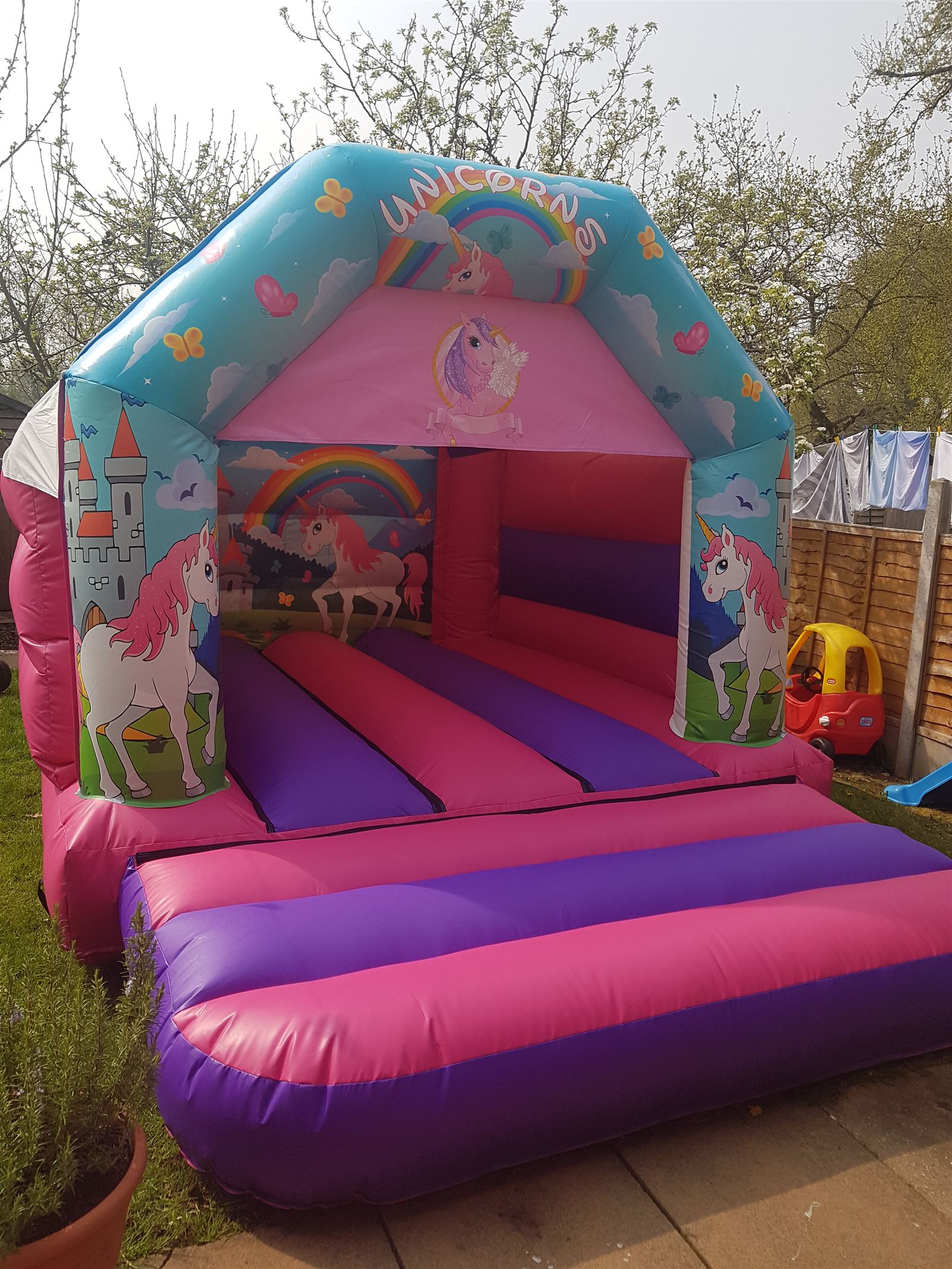 Unicorn Bouncy Castle Bouncy Castle Hire & Soft Play Hire in