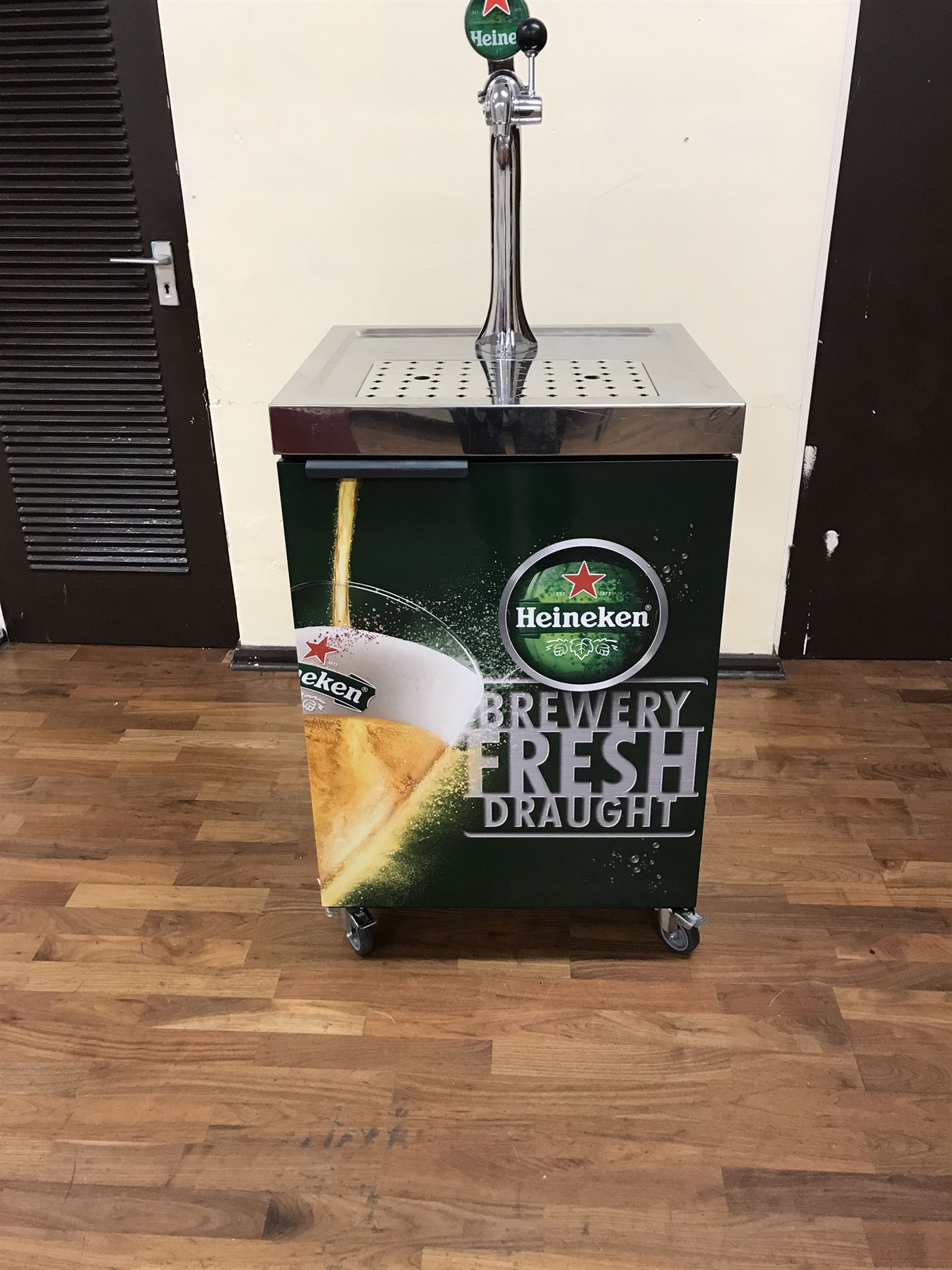 Heineken Beer Pump Hire Manchester, Liverpool & Beyond
