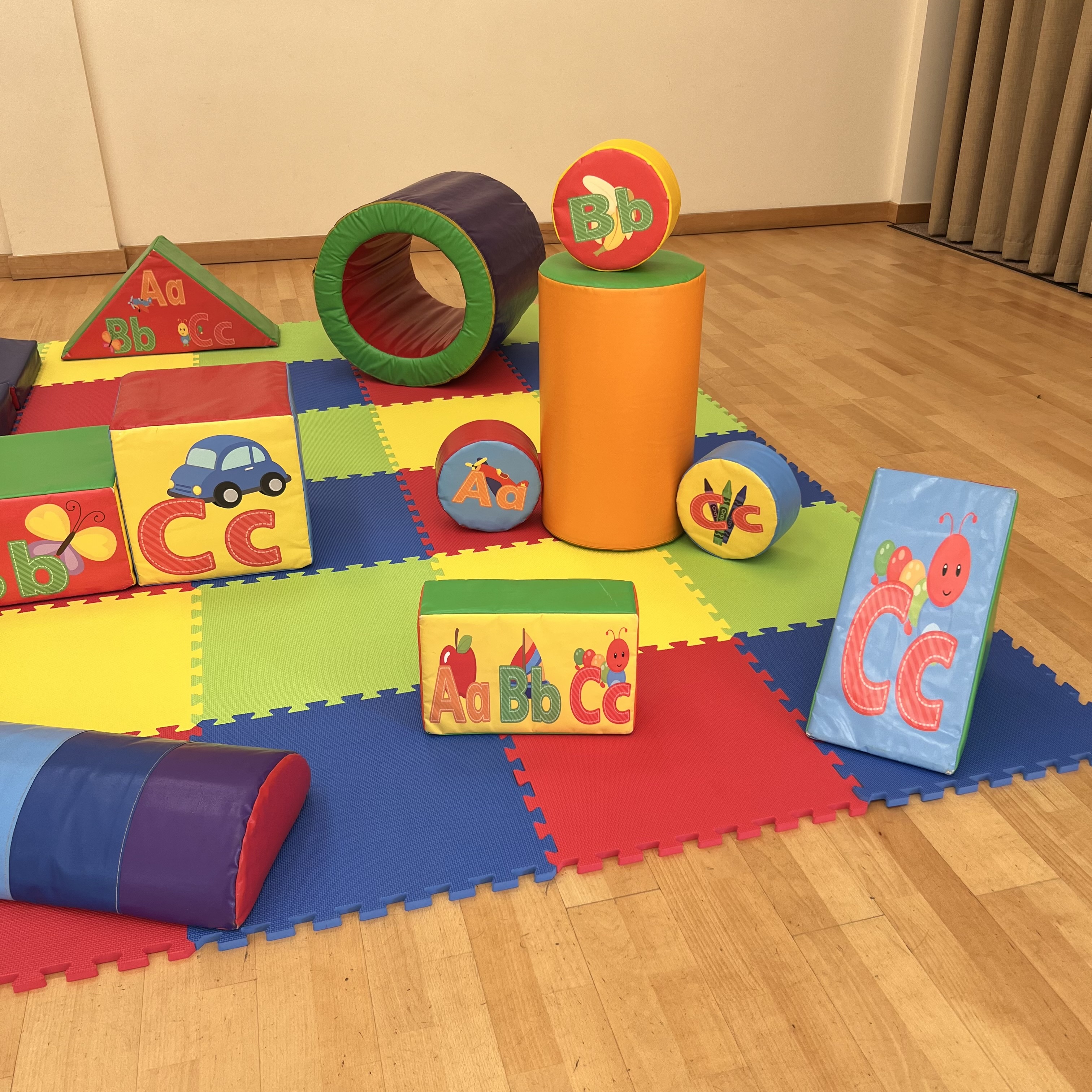 ABC / Sensory Soft Play and Ball Pit - Bouncy Castle Hire in