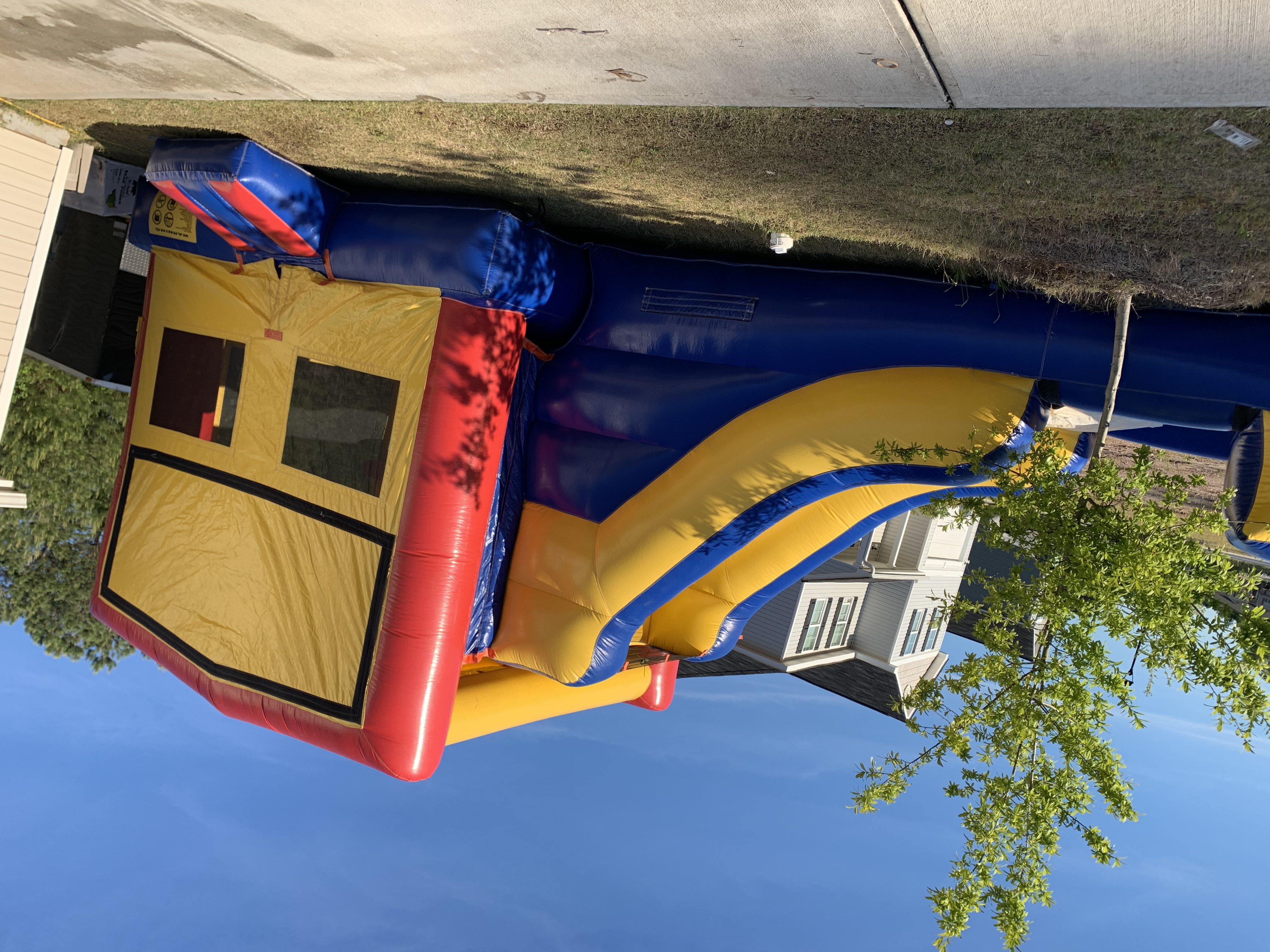 Primary Wet Bounce House Rental in Atlanta