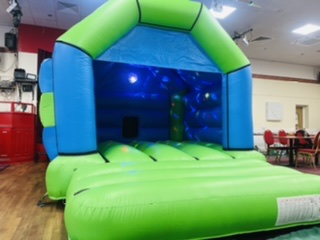 Bouncy Castle Hire in Bicester | Fun, Safe & Affordable