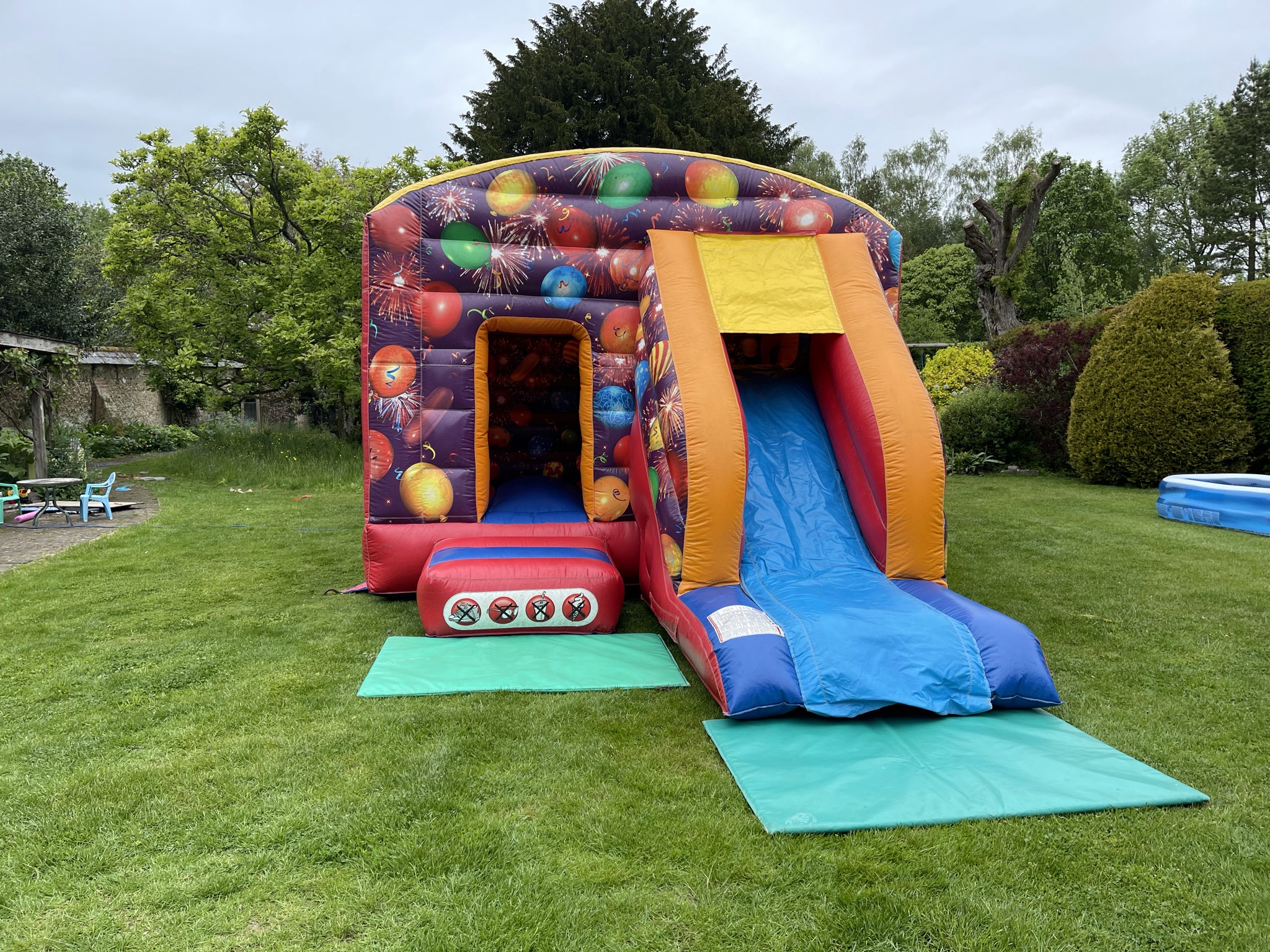 All Hire Products - JV Bouncy Castle Hire Basingstoke