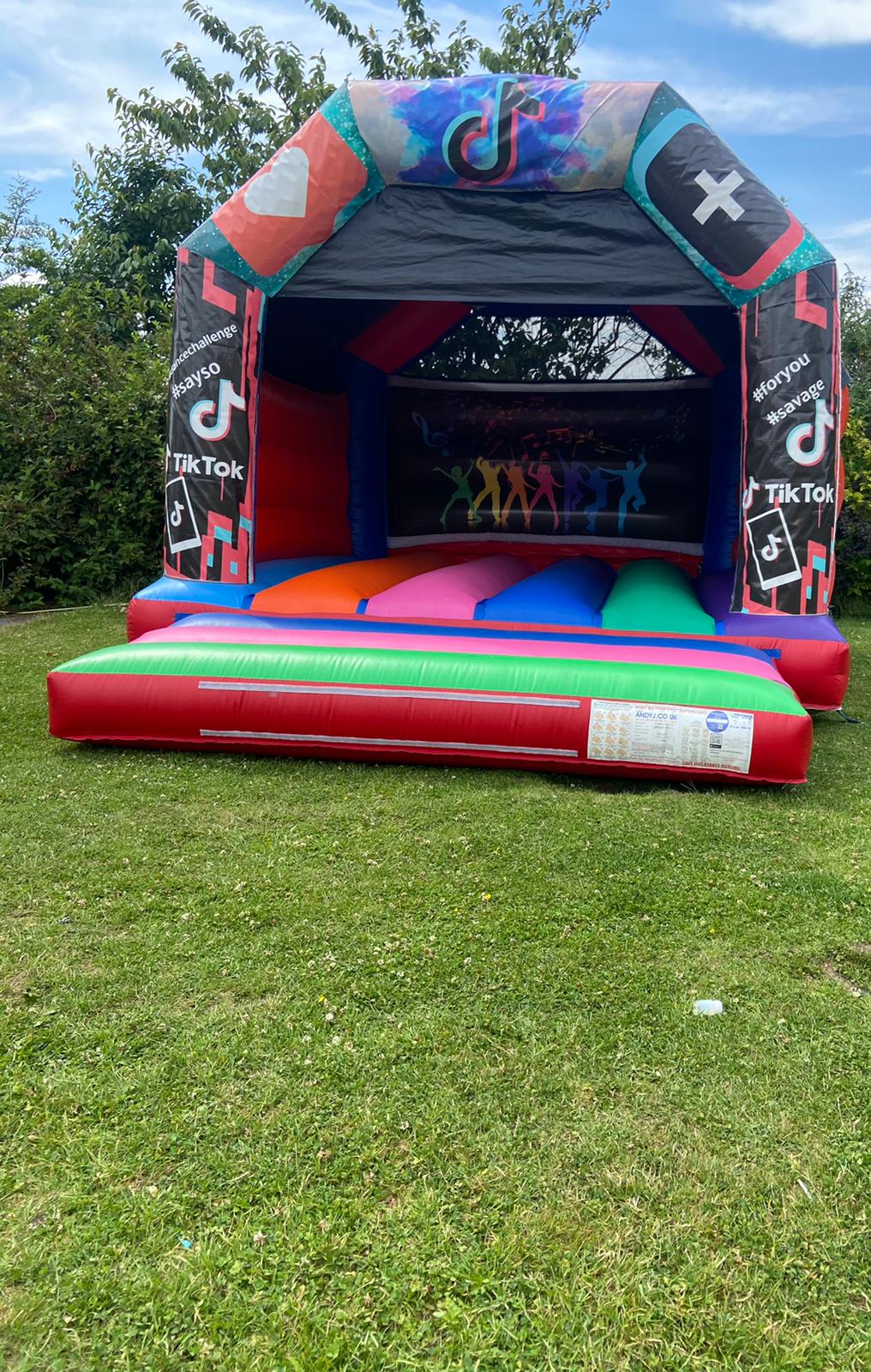 tiktok bouncy castle hire