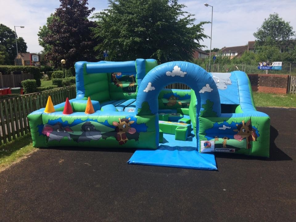 Soft Plays and ball pits Best Bouncy Castles & Soft Play Hire service