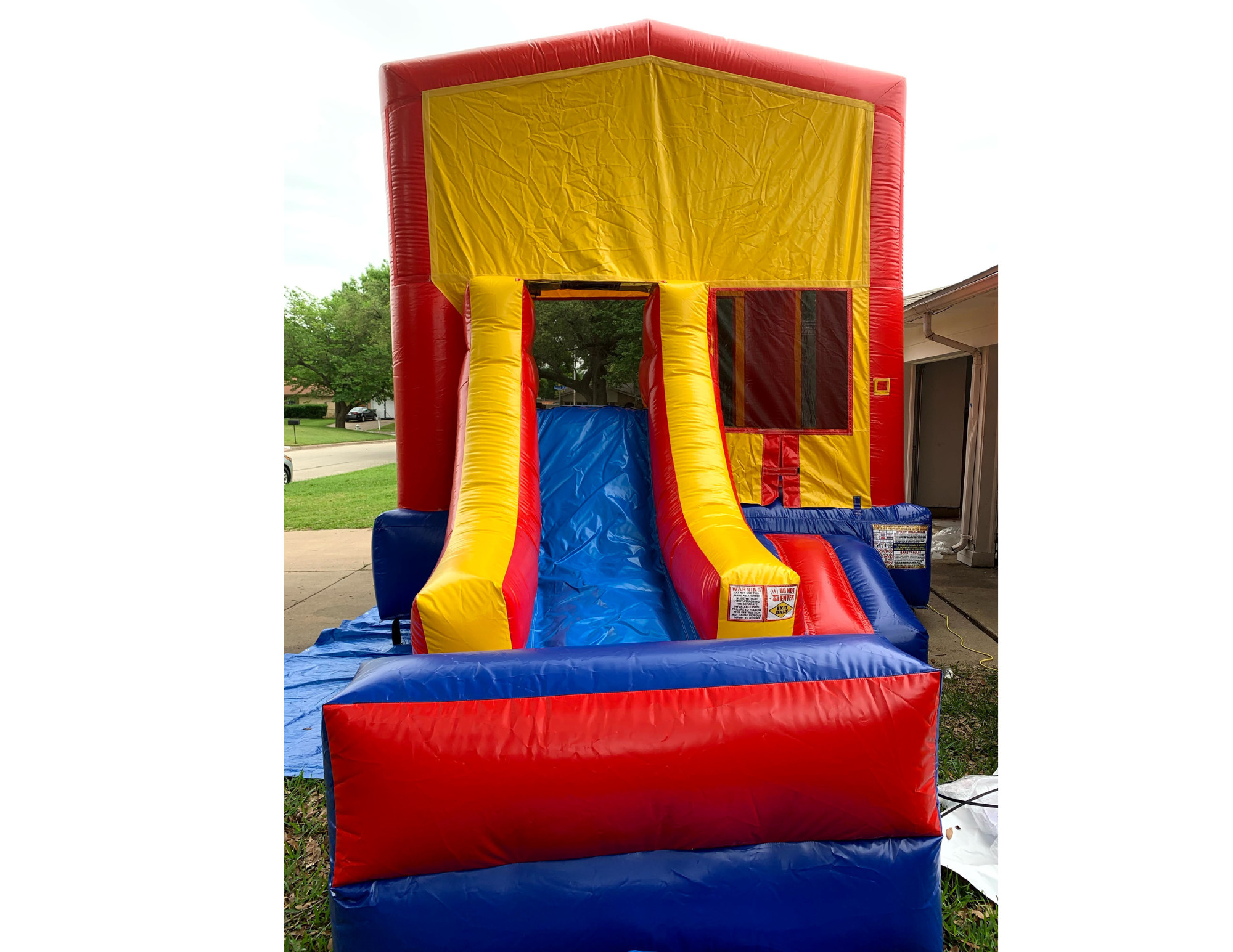 Combo Bounce House Dry / Wet (+$100) - Hire in DFW | Kuzzins Party Rentals