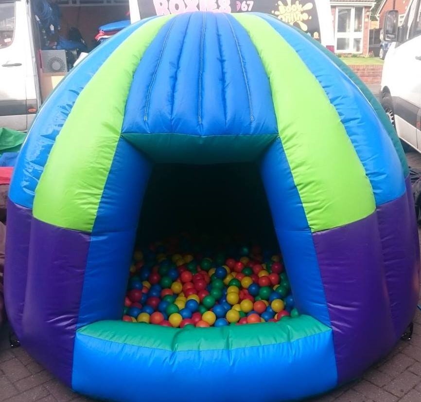 Soft play ball pit dome