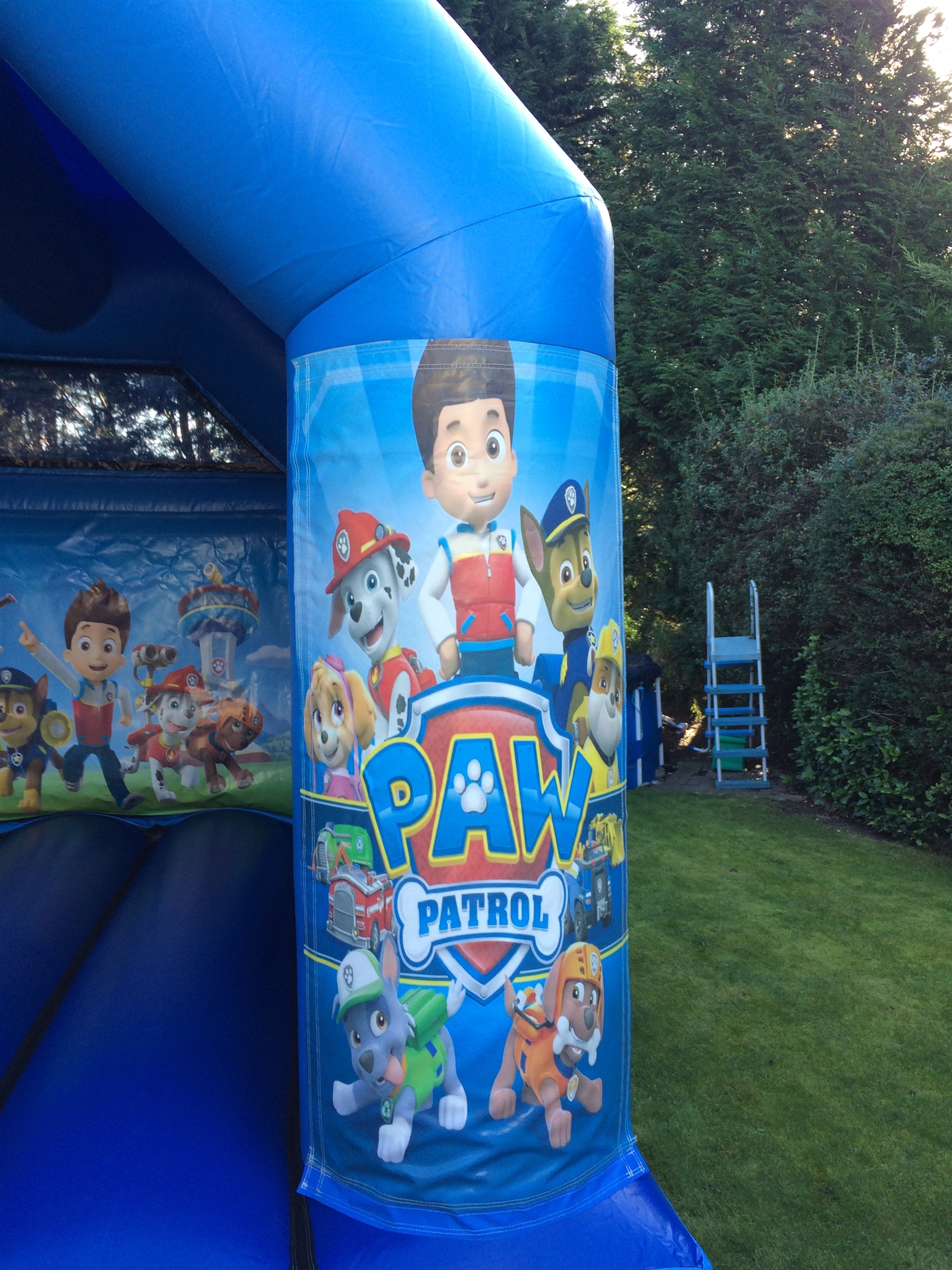 paw patrol bouncy castle