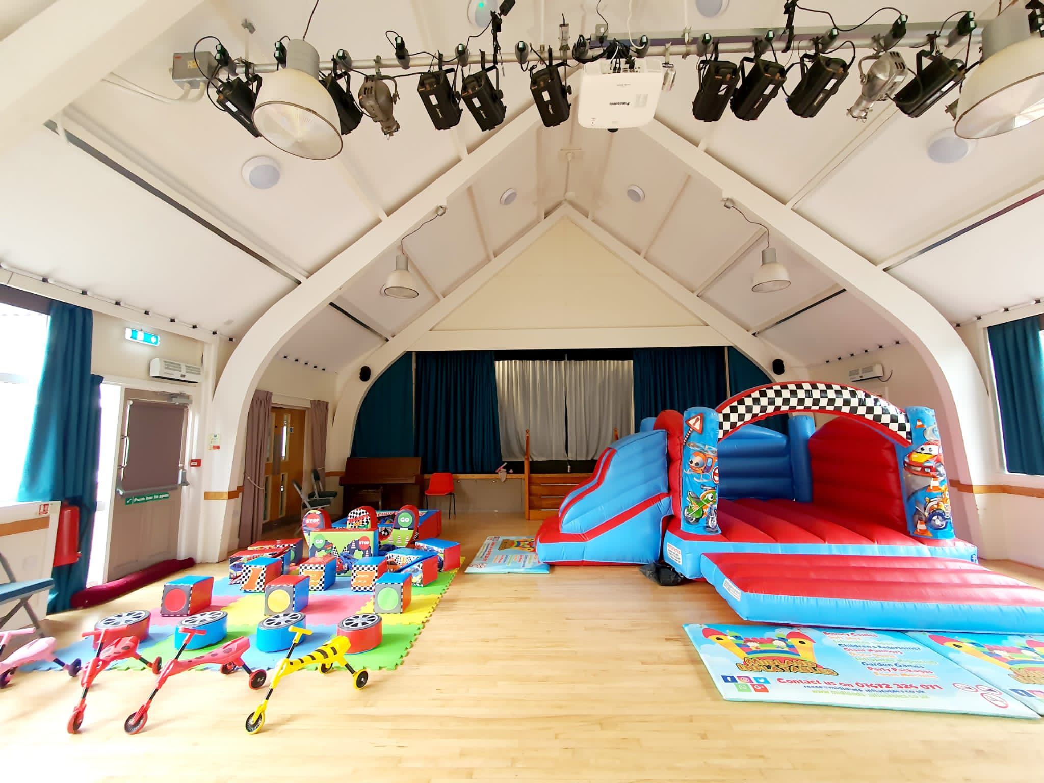 Cars Themed Parties Bouncy Castle Hire in Birmingham, Coventry, Sutton Coldfield, Bromsgrove