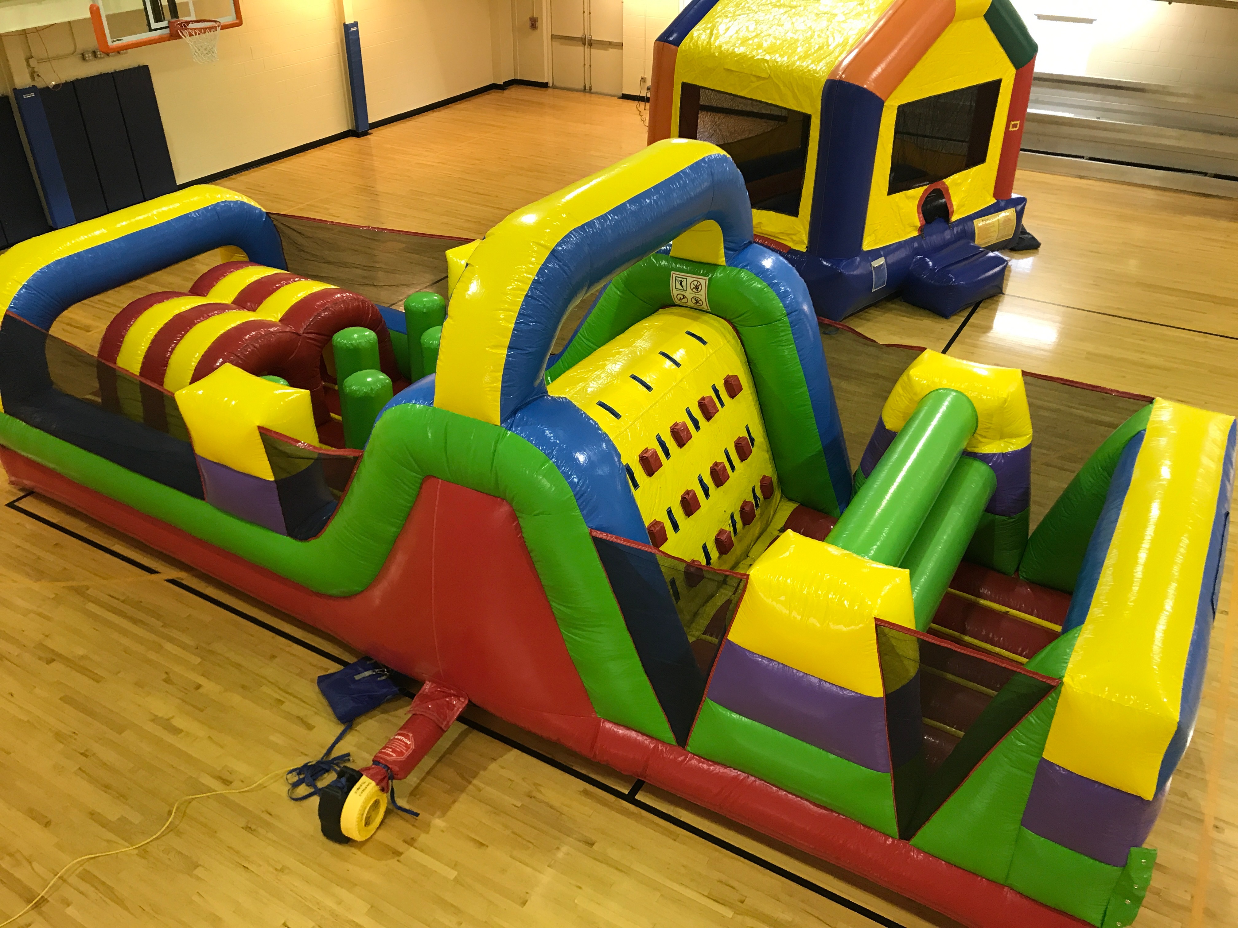 Obstacle Courses Inflatable Bounce Houses & Water Slides for Rent in