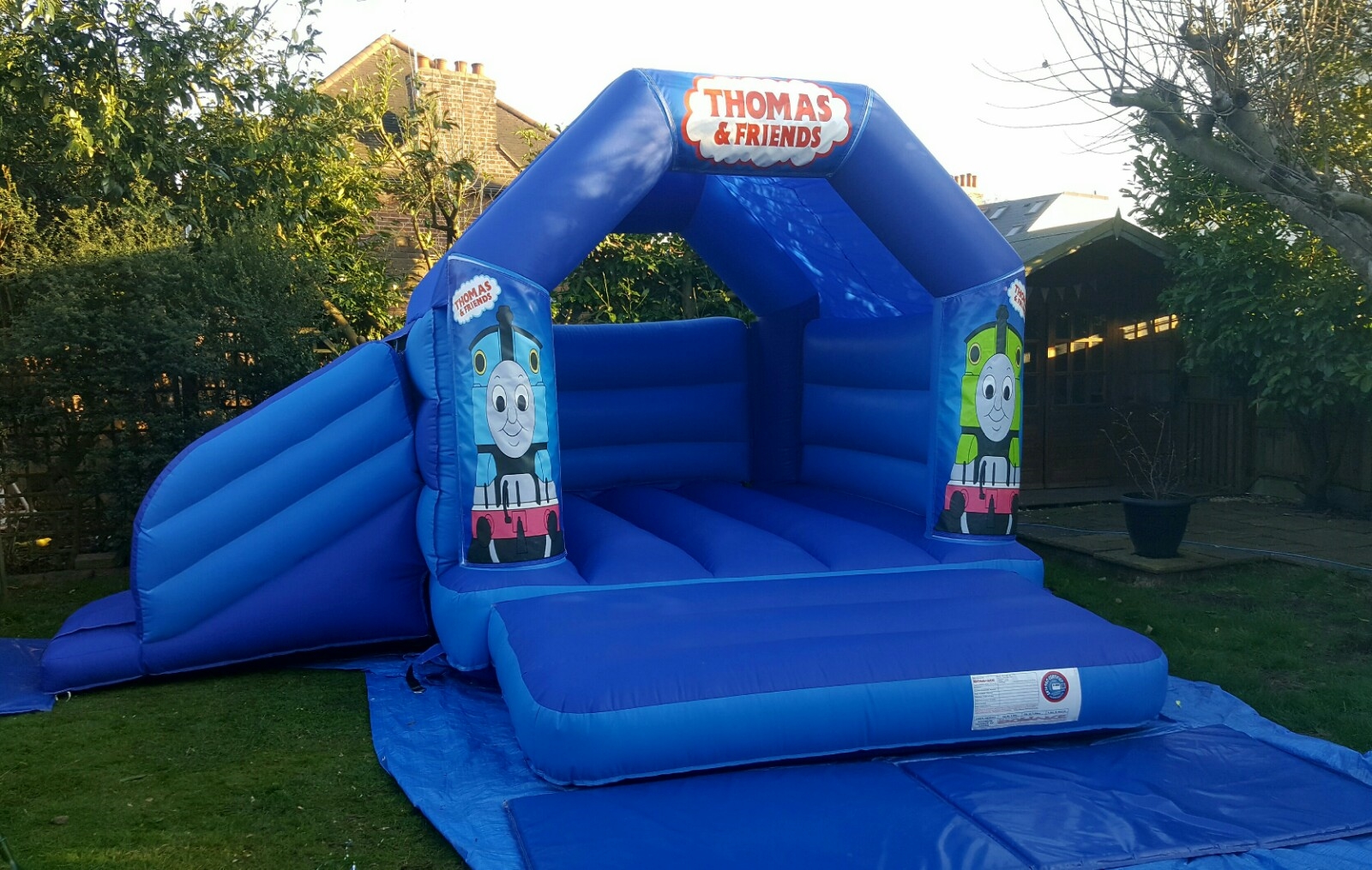 thomas the tank engine jumping castle