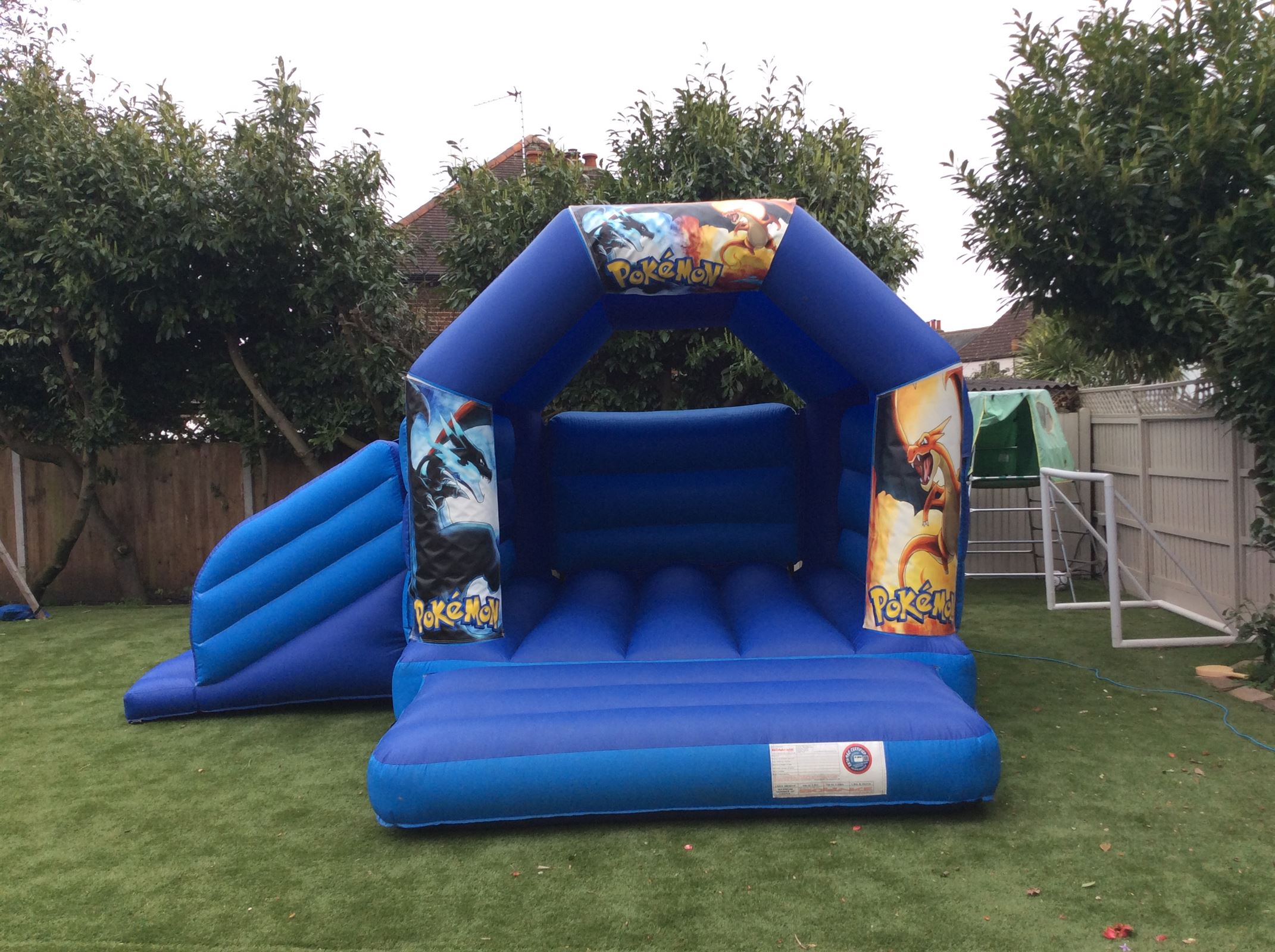 bouncy castle size