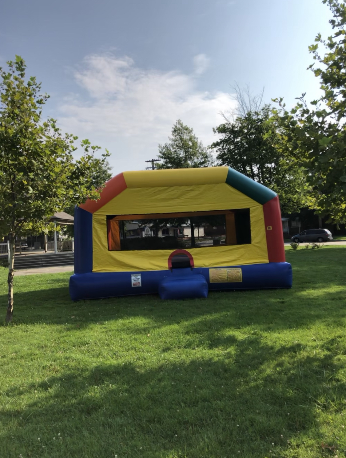 Extra Large Fun House - Cleveland's Premier Party Inflatable Rental ...