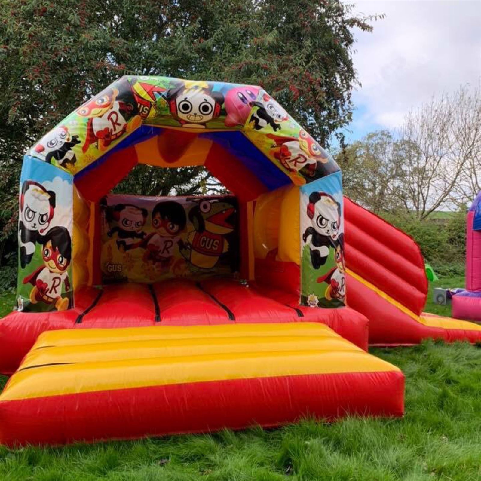 bouncy castle with slide to hire