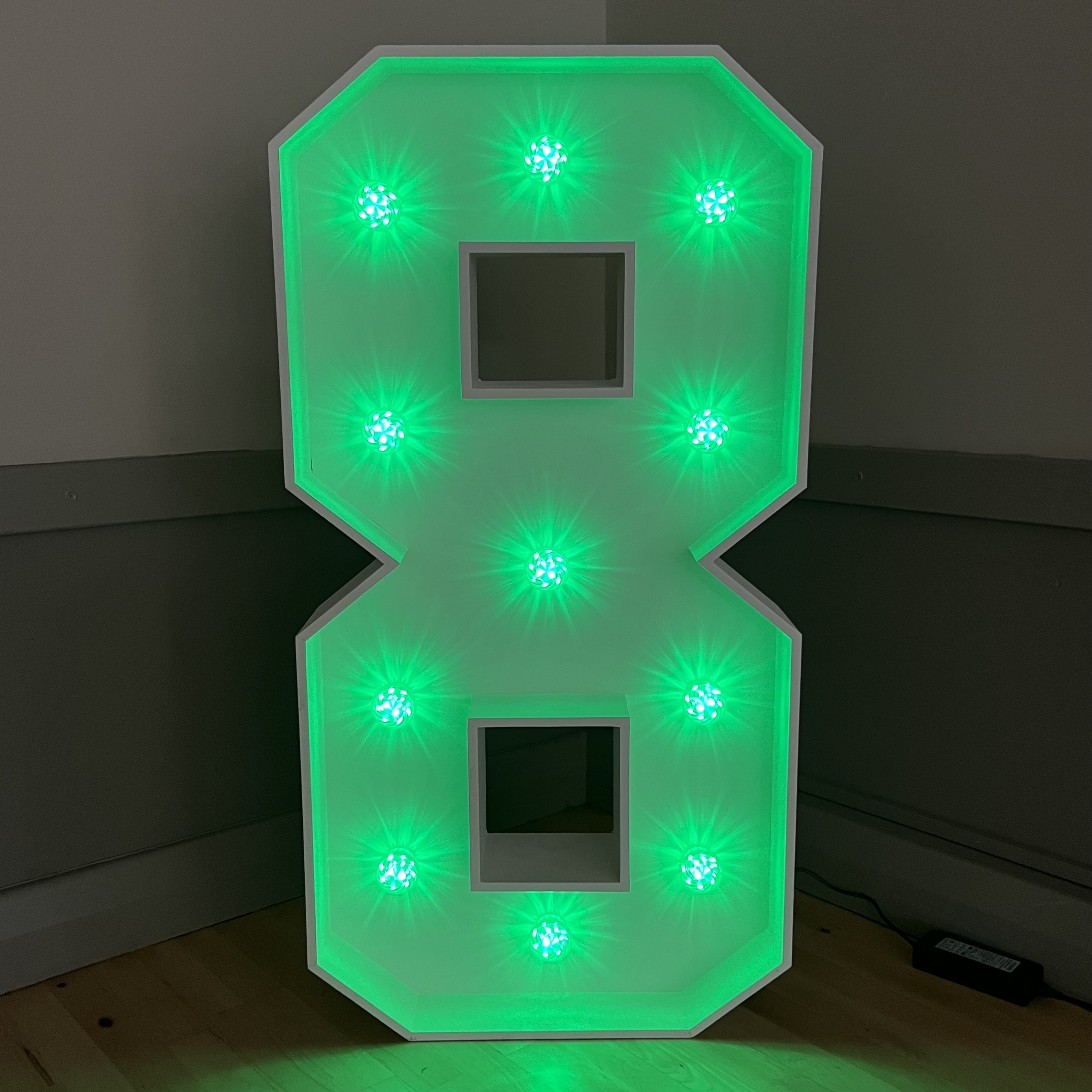 Light-Up LED Number 8 - Bouncy Castle Hire in Crowborough, Tunbridge ...