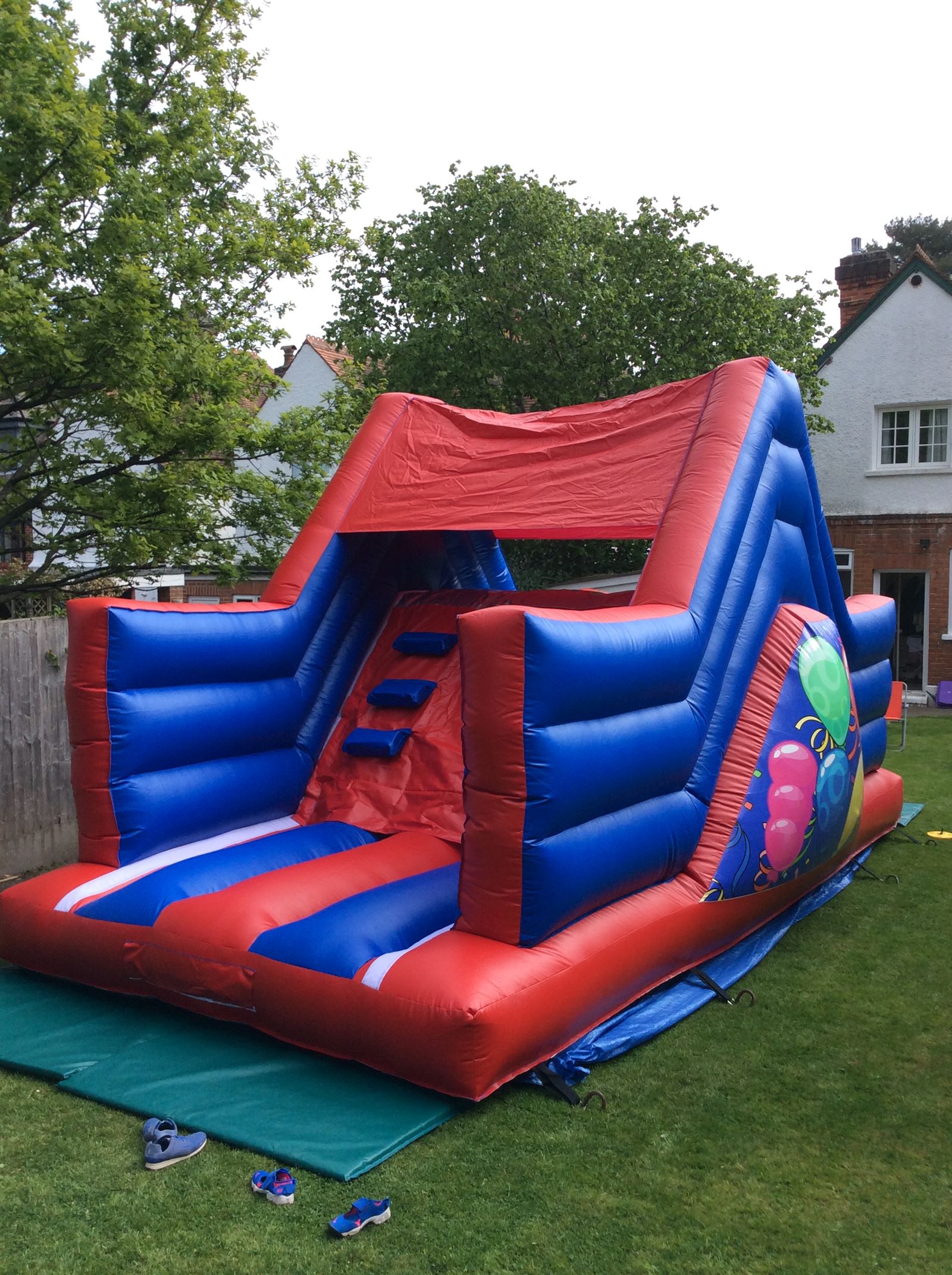 bouncy castle 6ft