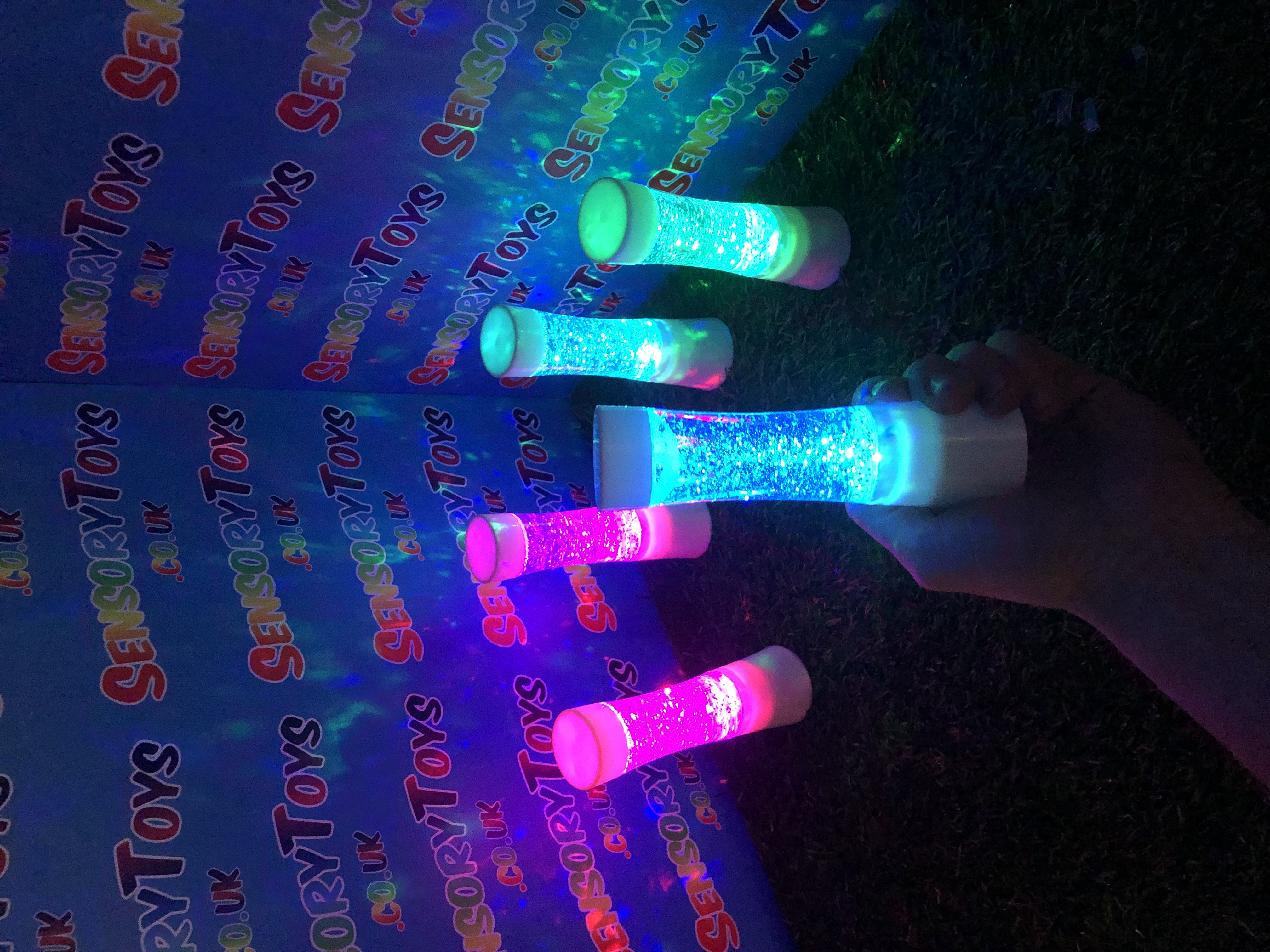 Light Up Sensory Glitter Shaker - Free Sensory Toys | Online Toy Shop ...