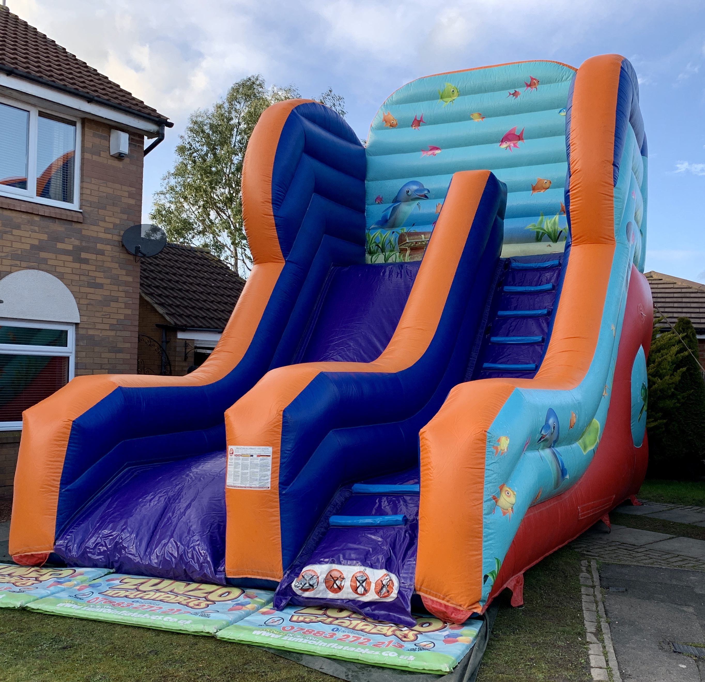 bouncy-castle-slide-combo-north-east-bouncy-castle-inflatable-hire