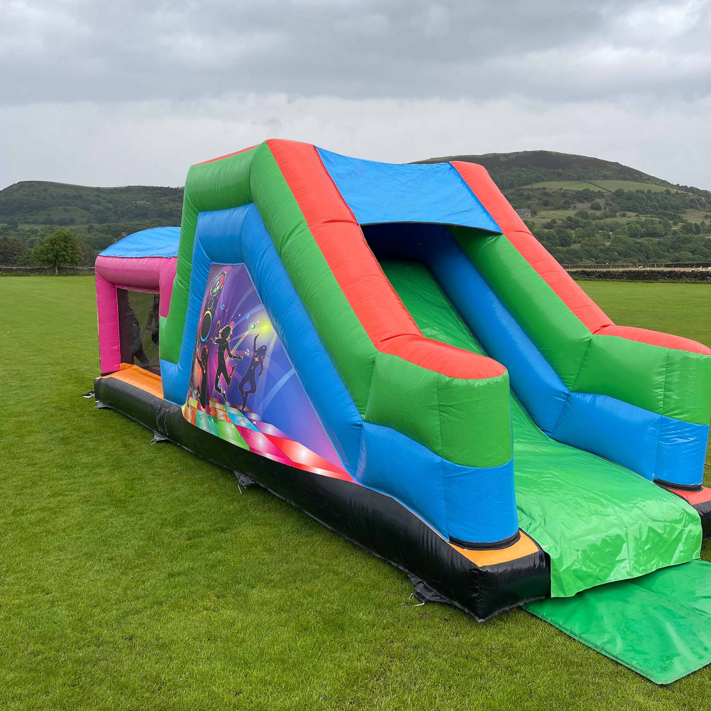 Inflatable Course Runs Fun Run Hire Wakefield | Inflatable Obstacle Course
