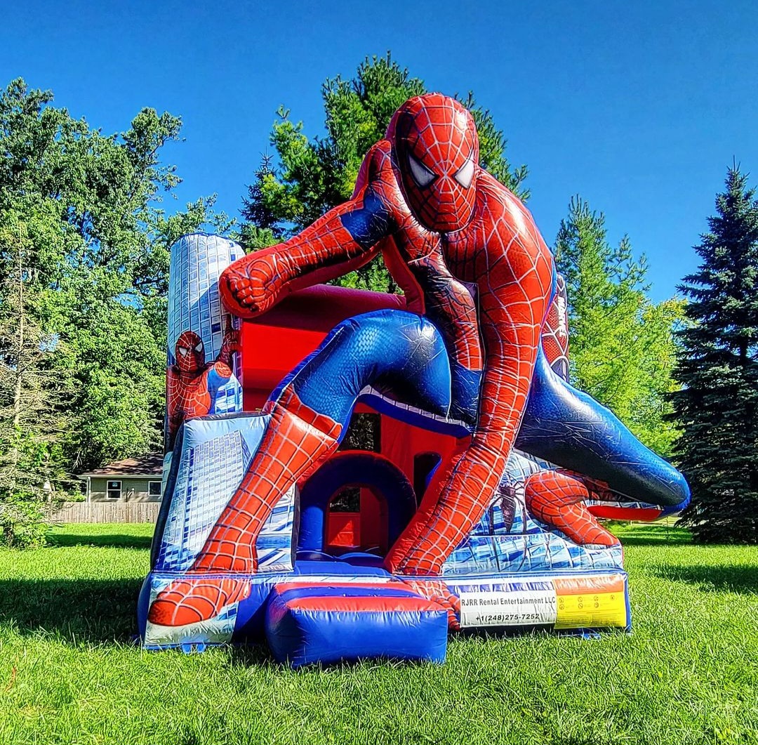 Bounce Houses Best Hire service in Michigan Bounce House Kingz